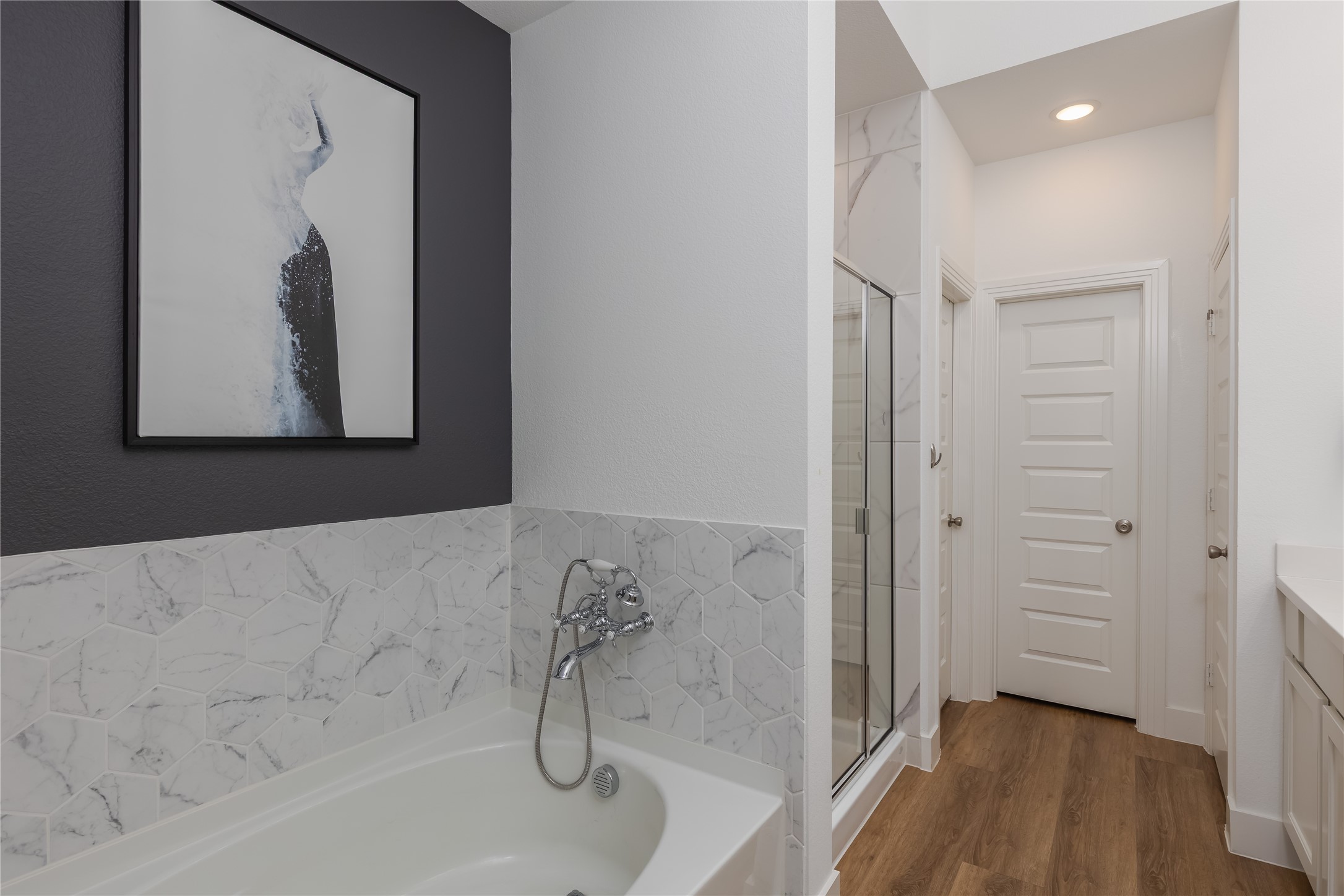 1128 Cottonseed Street