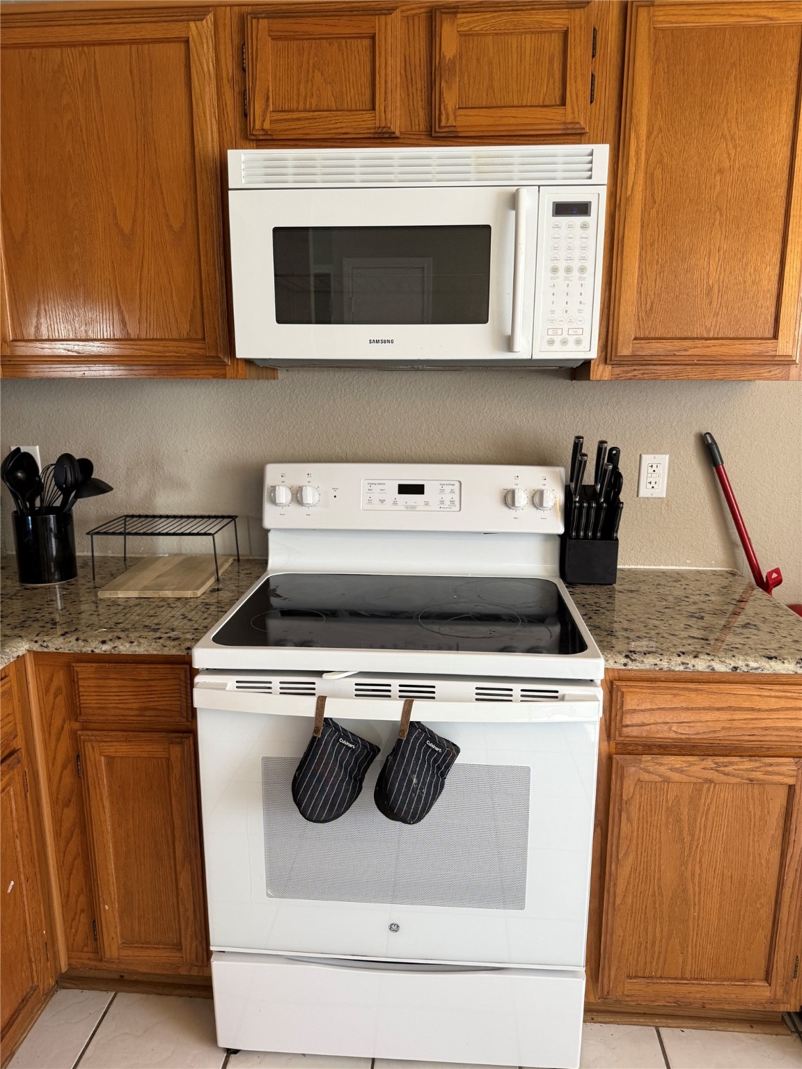 305 N Long Rifle Drive