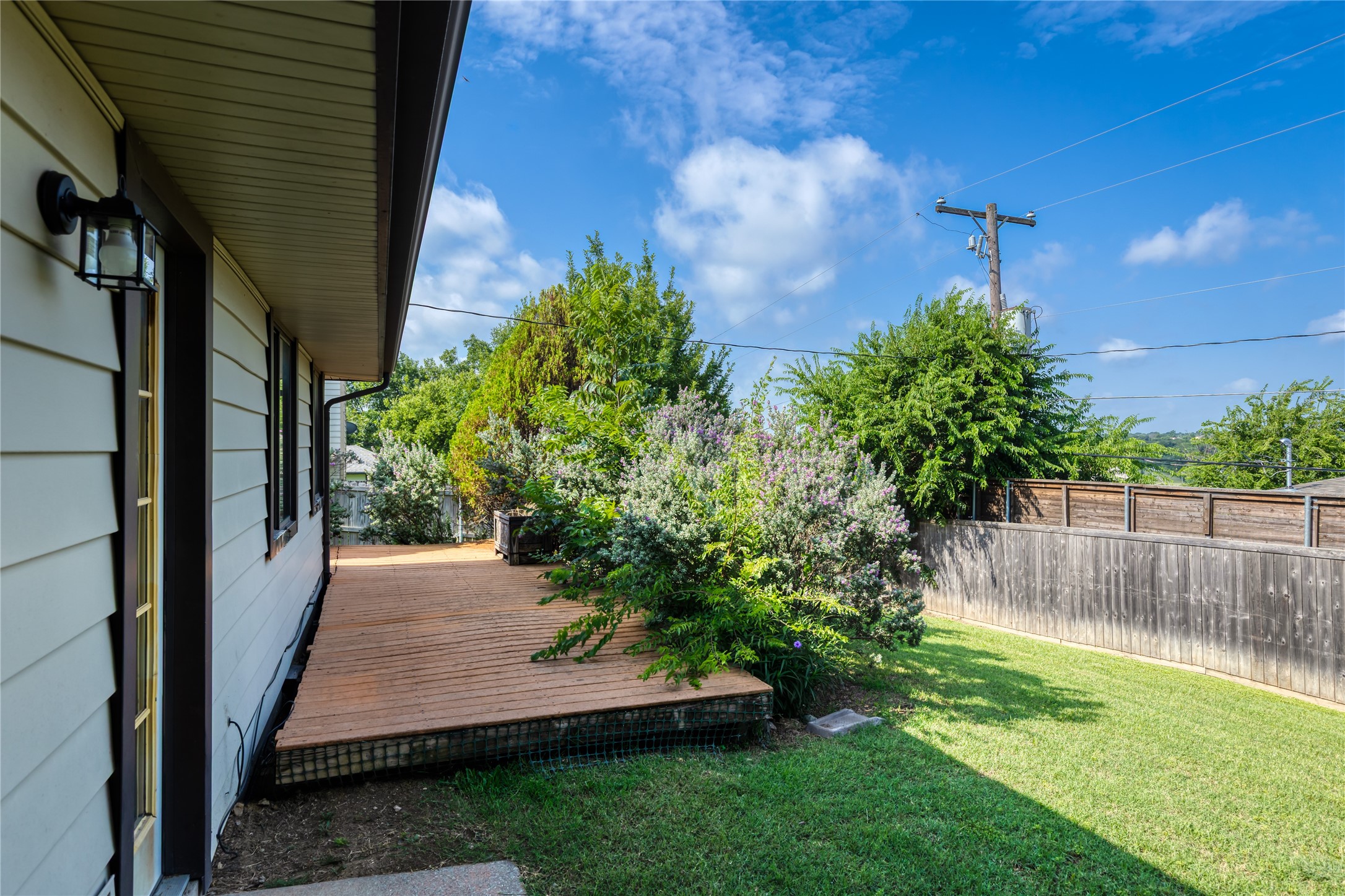 305 N Long Rifle Drive