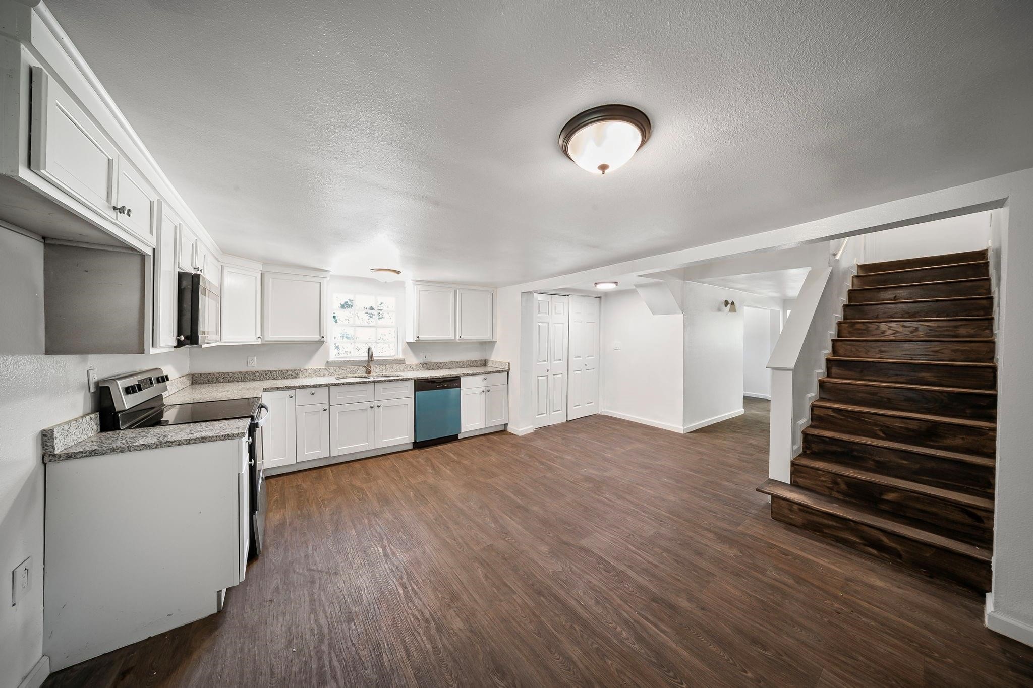 1608 Newsom Mound Road