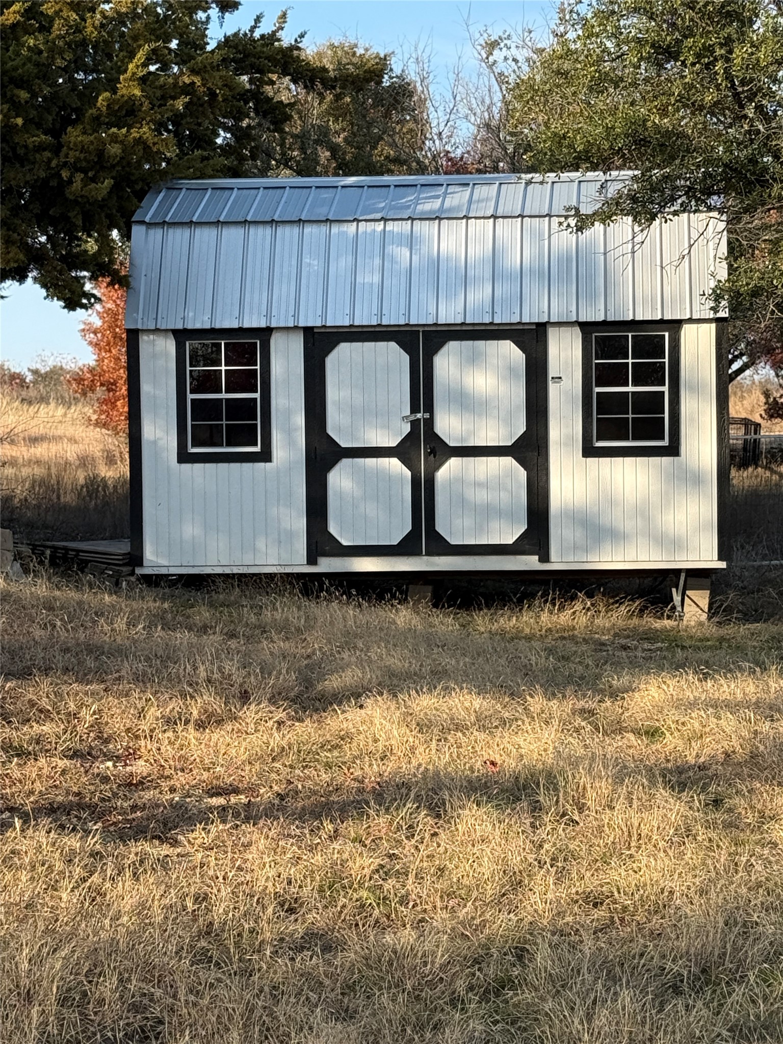 5200 Agnes Circle
