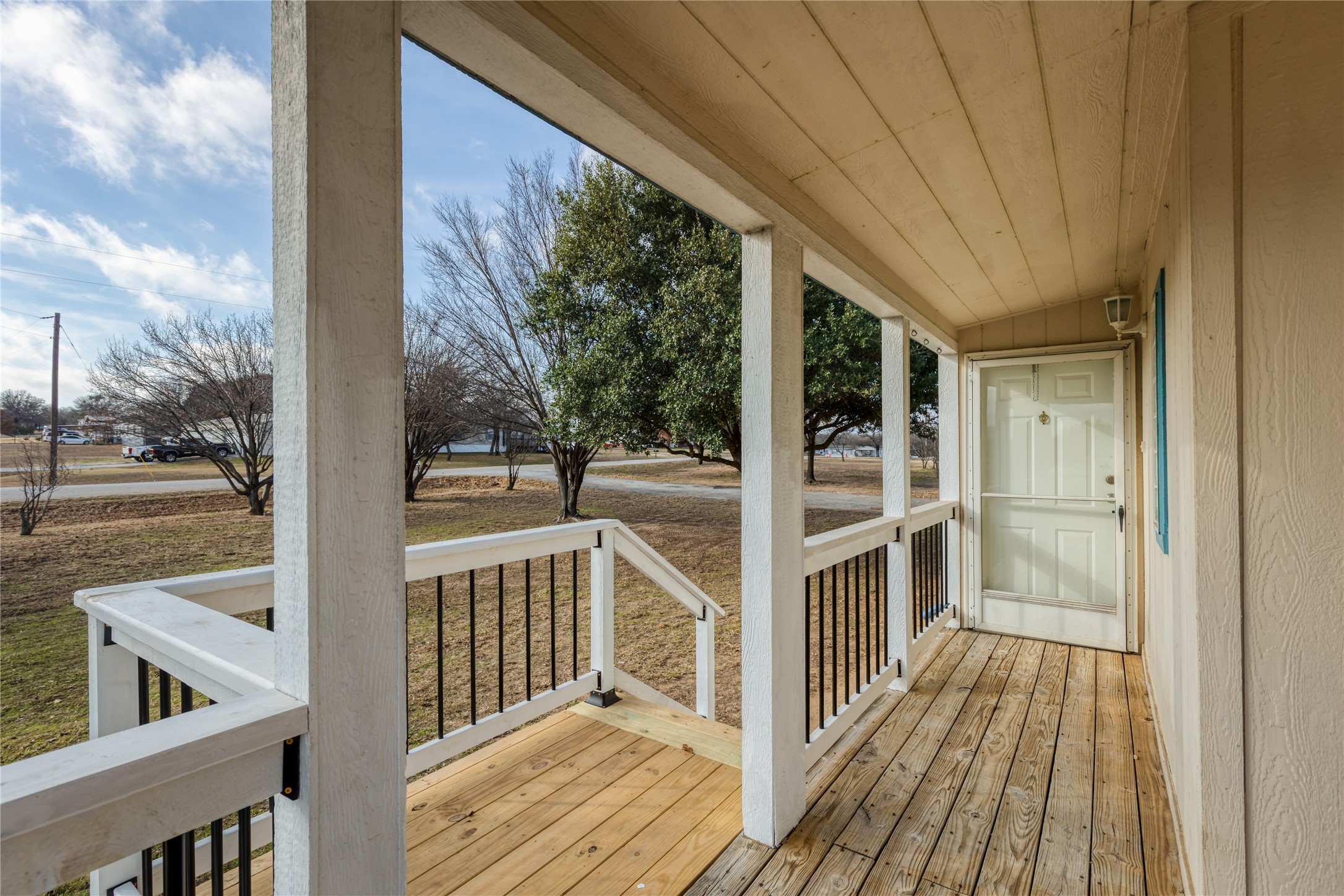 156 Northwoods Court
