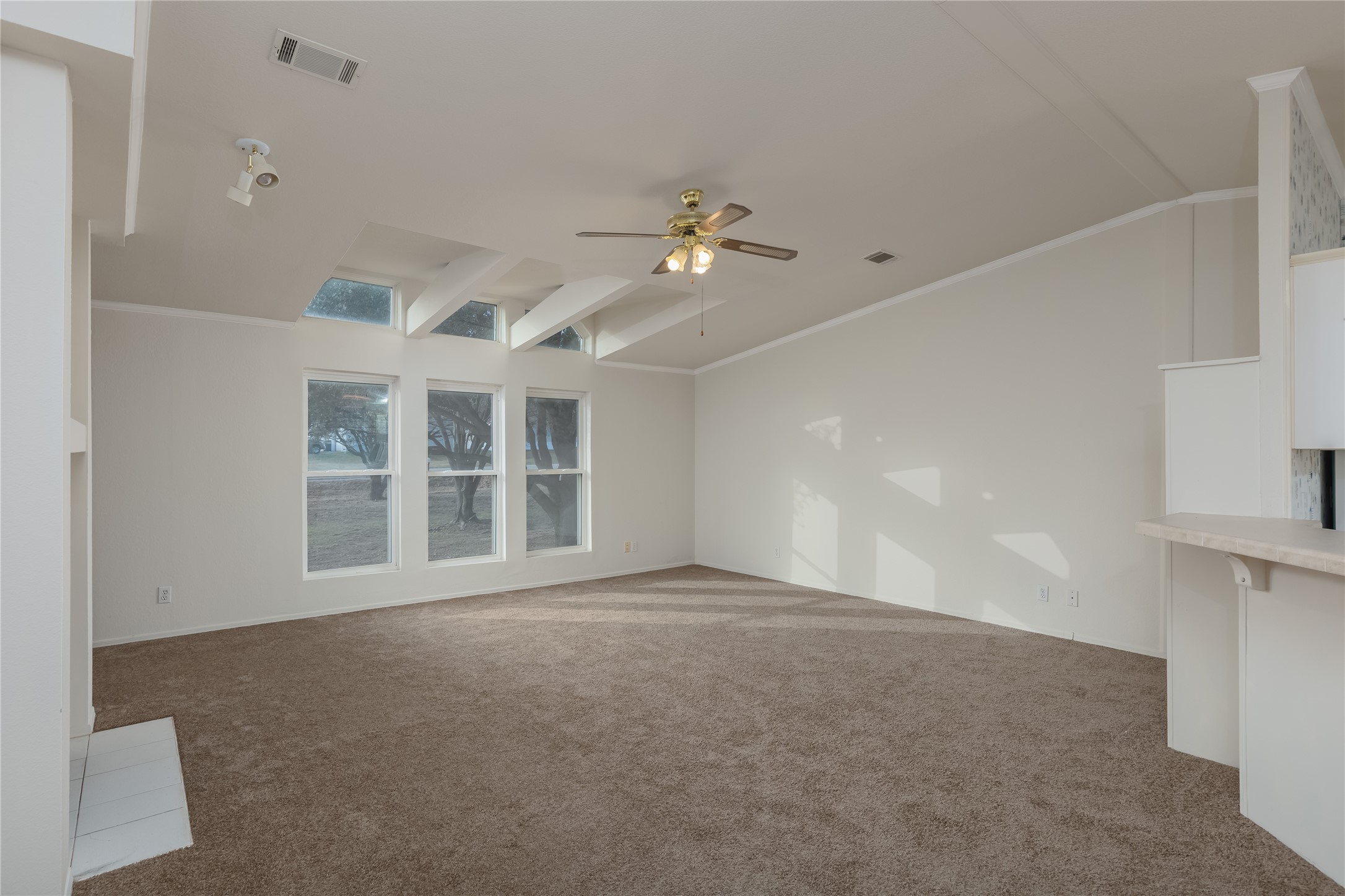 156 Northwoods Court