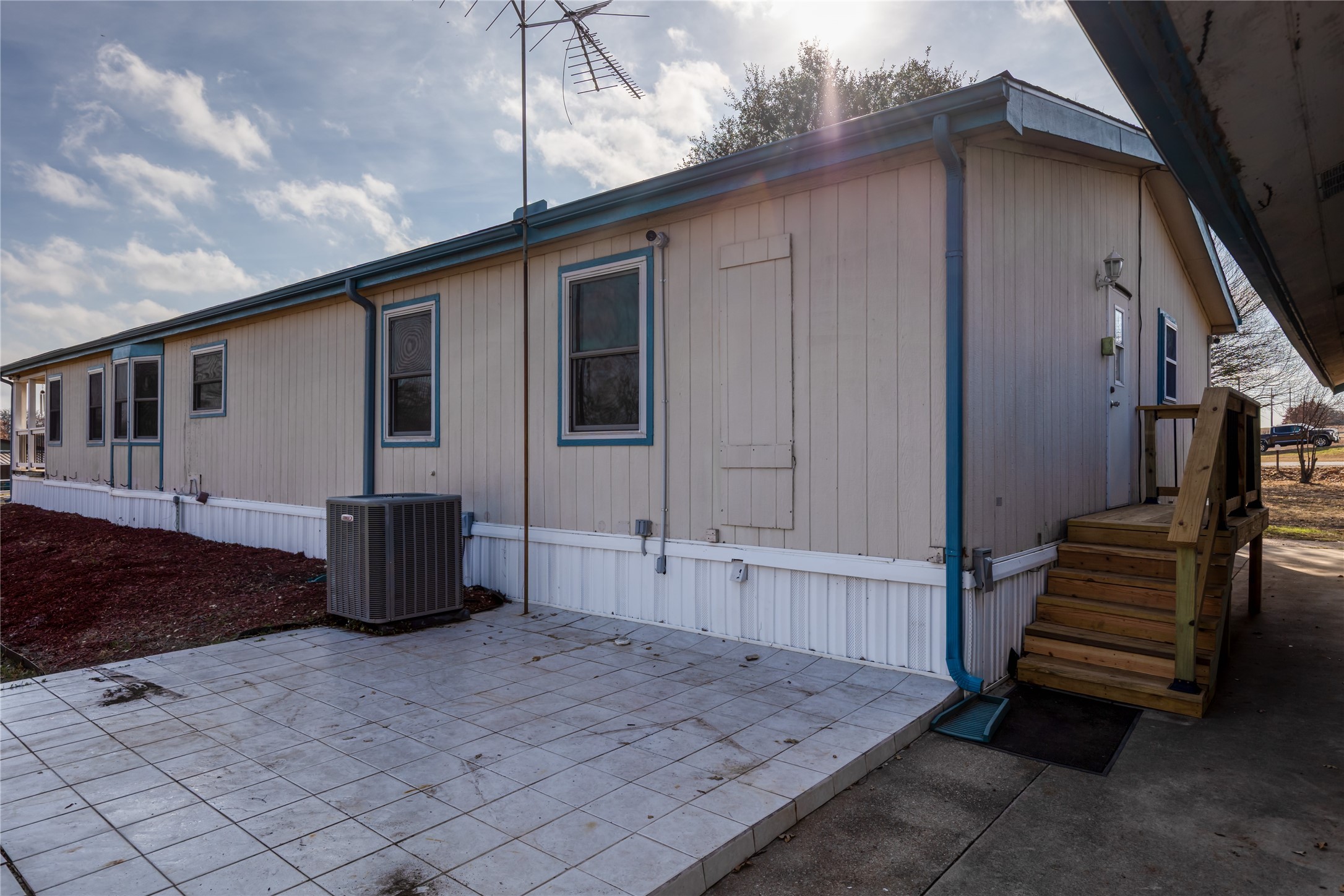 156 Northwoods Court