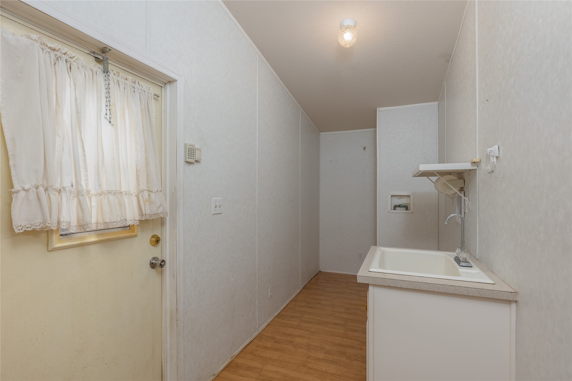 156 Northwoods Court