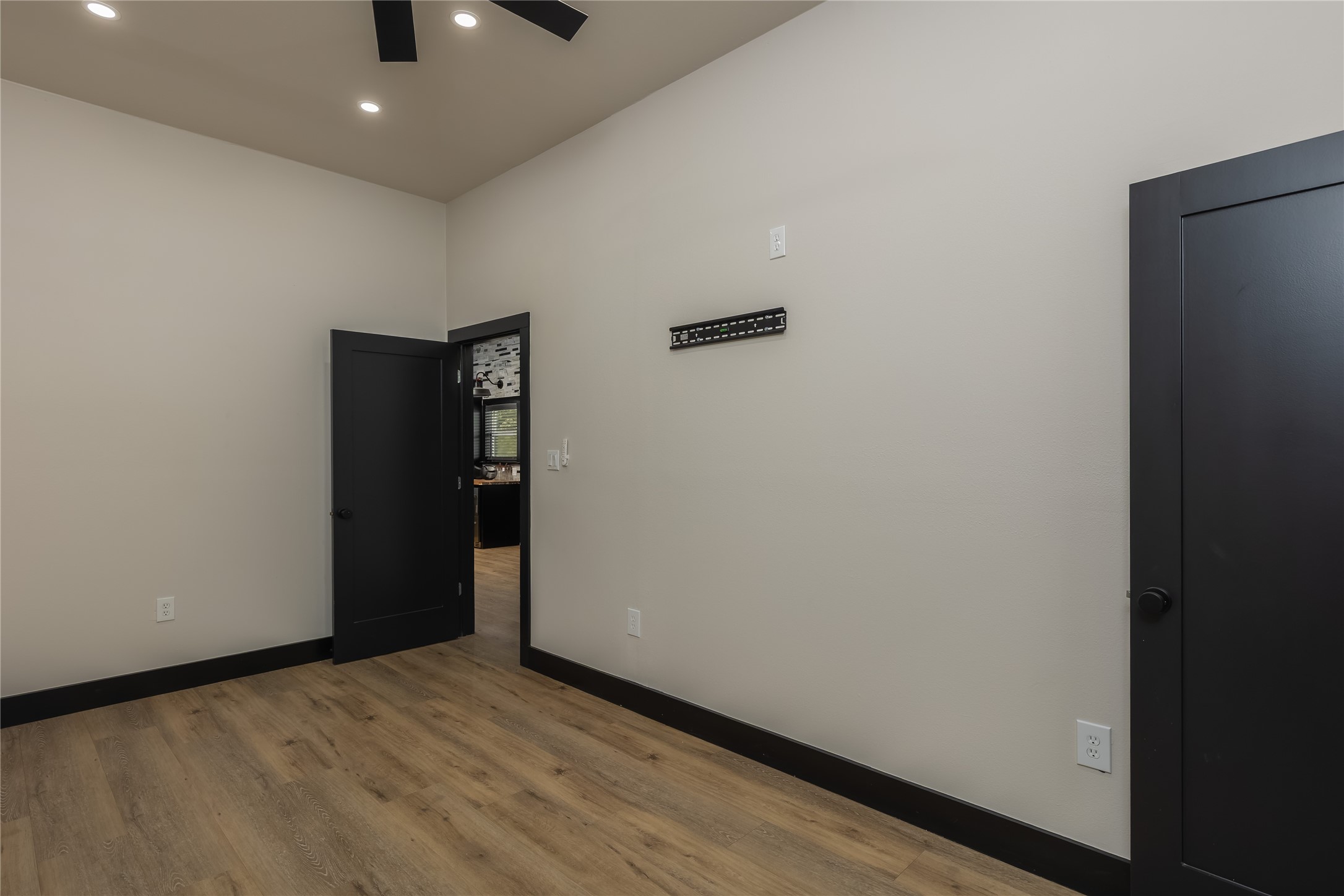 2015 Dobbs Valley Road