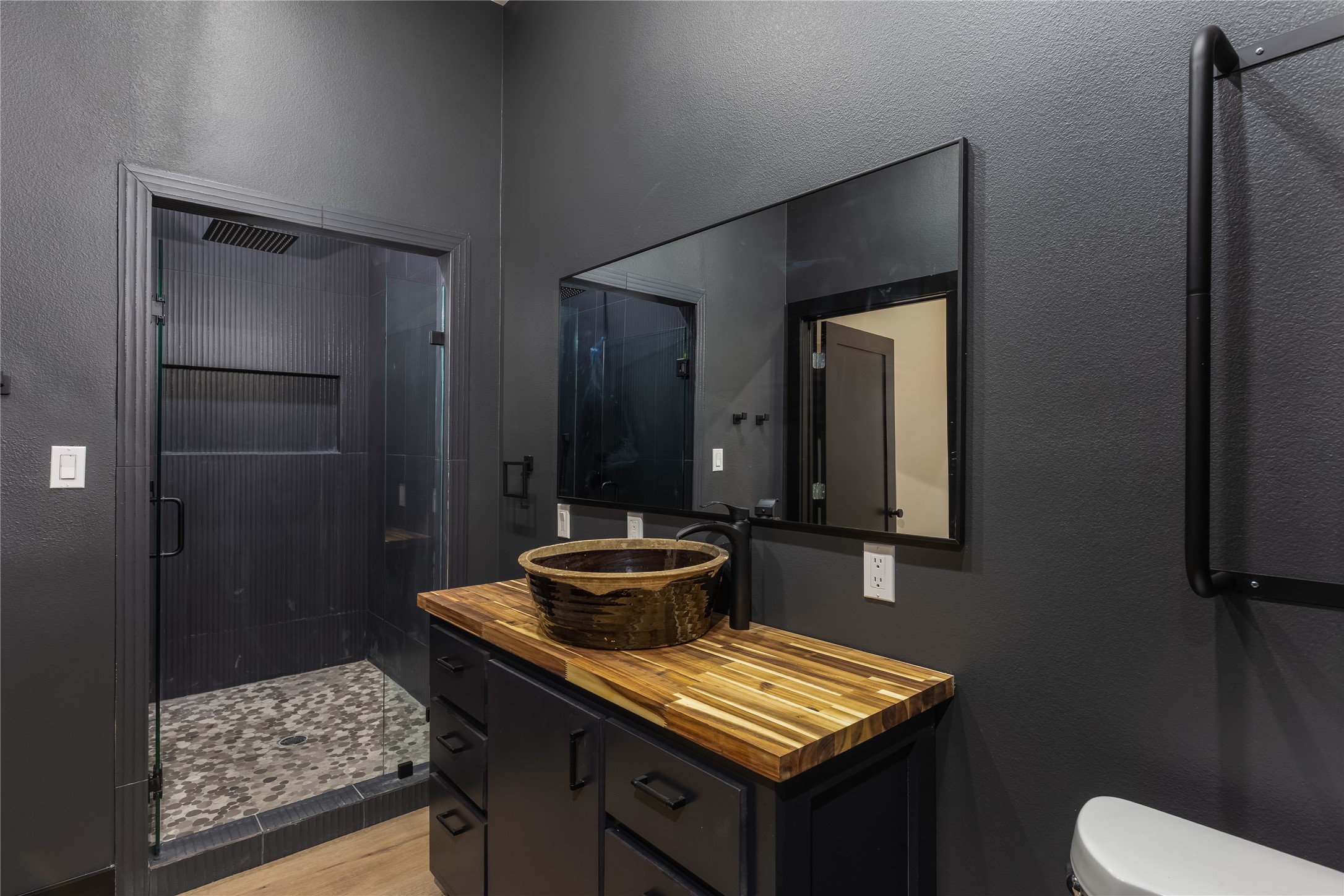 2015 Dobbs Valley Road