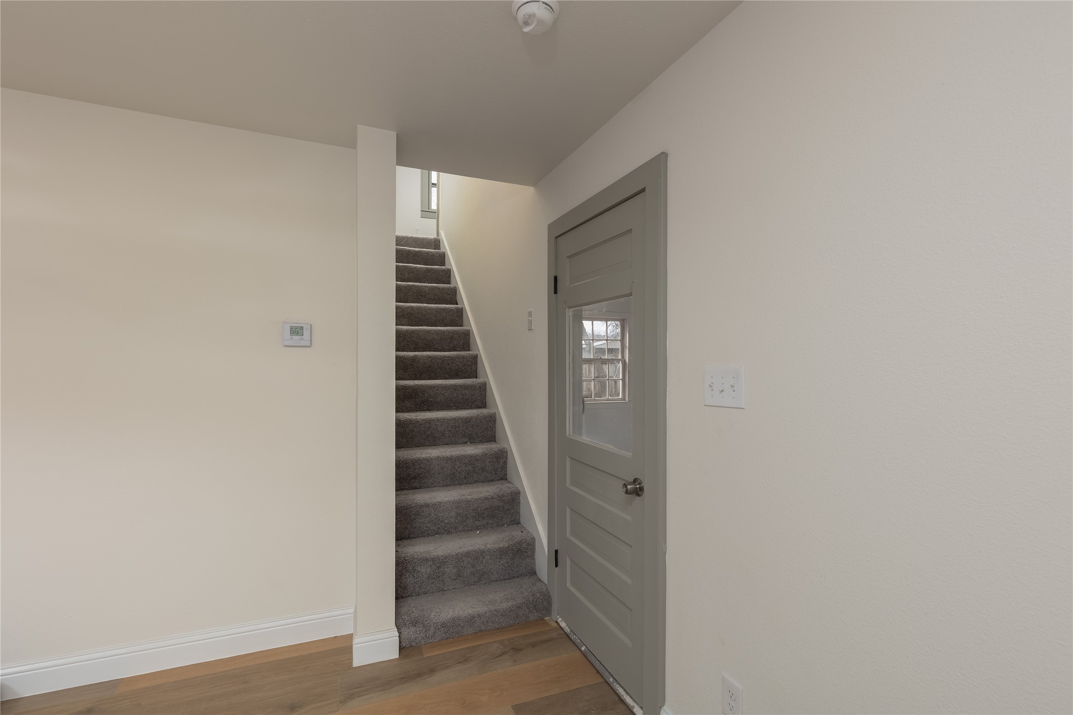 833 W Live Oak Street