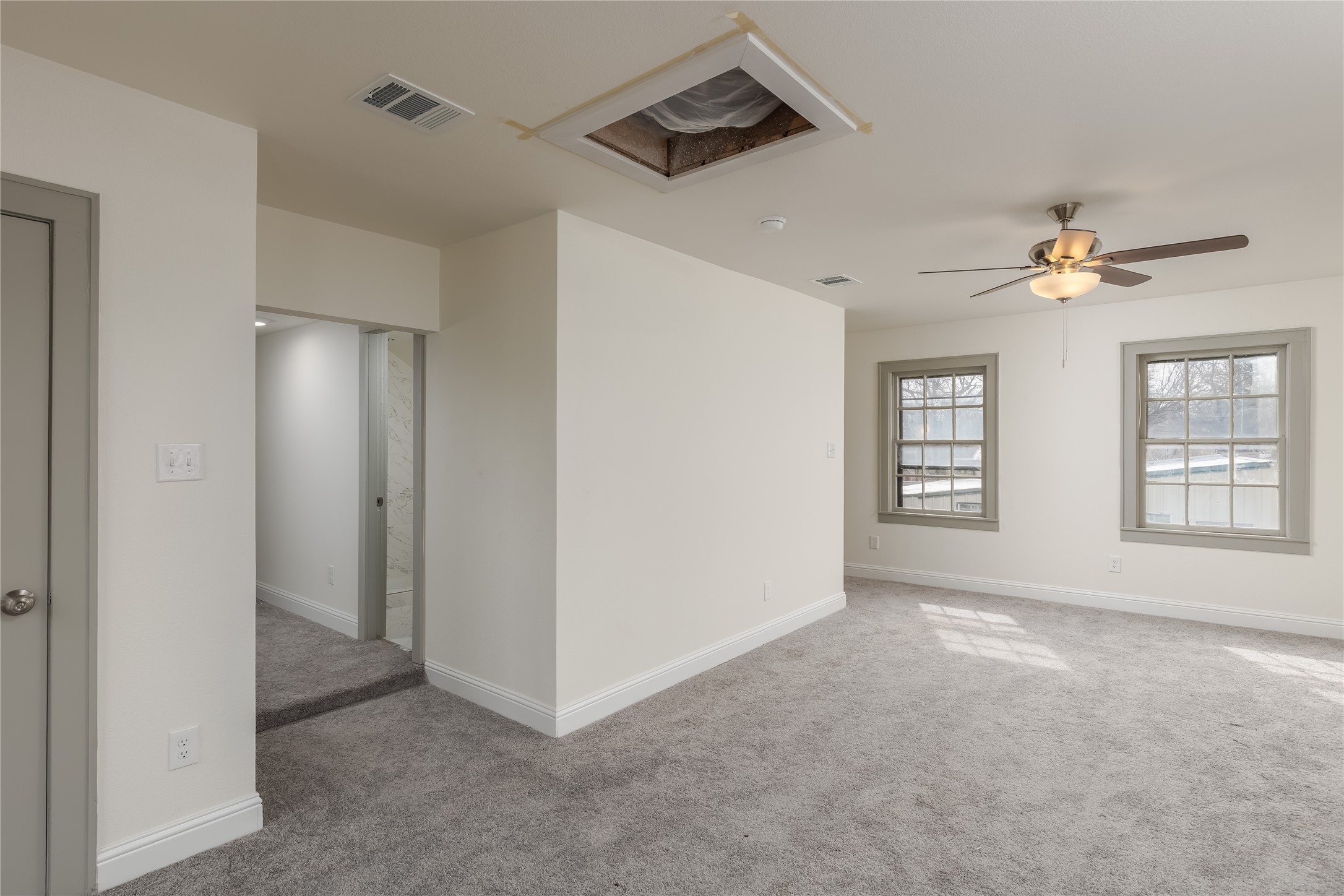 833 W Live Oak Street