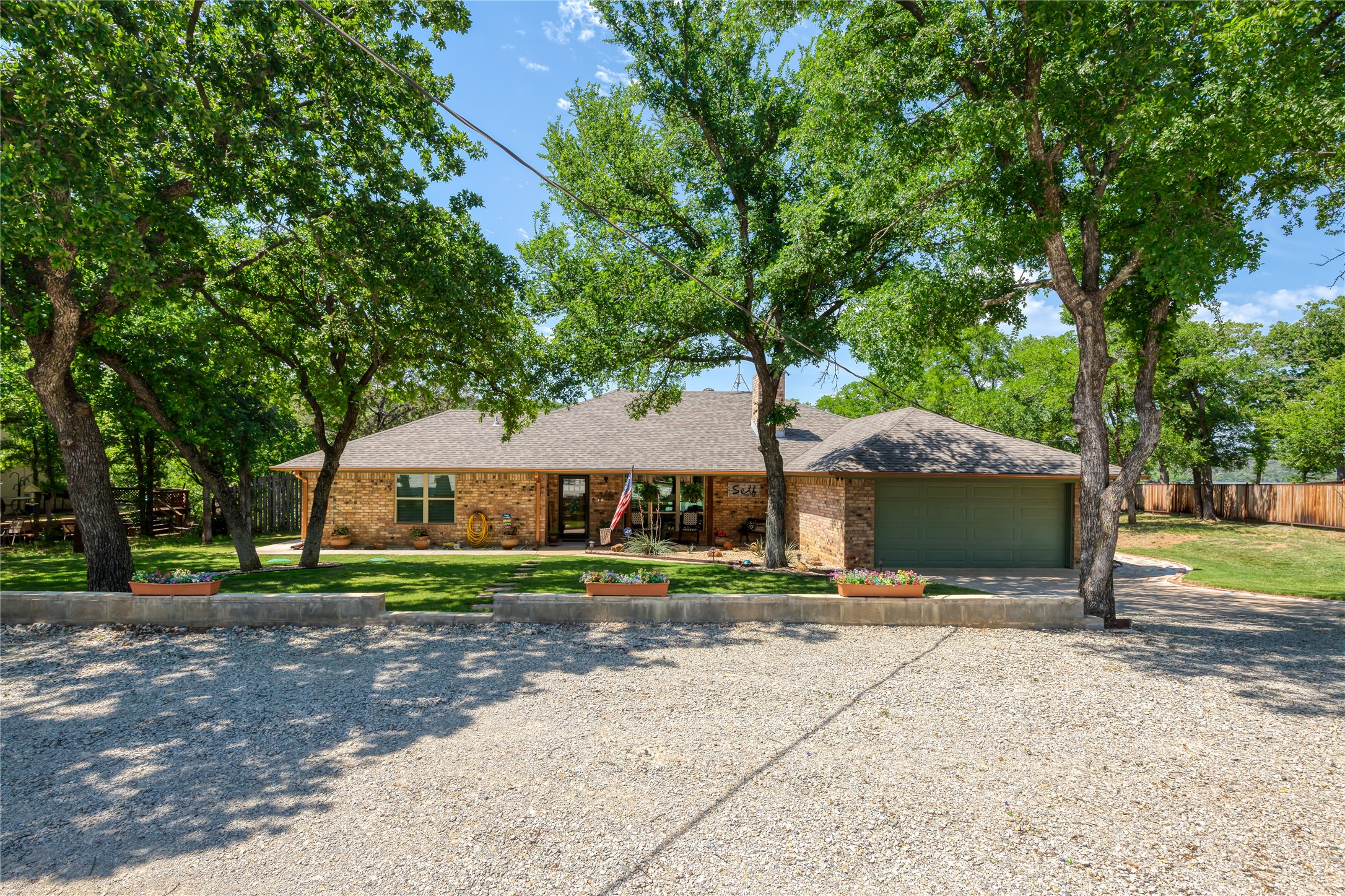 1780 S Lakeview Drive
