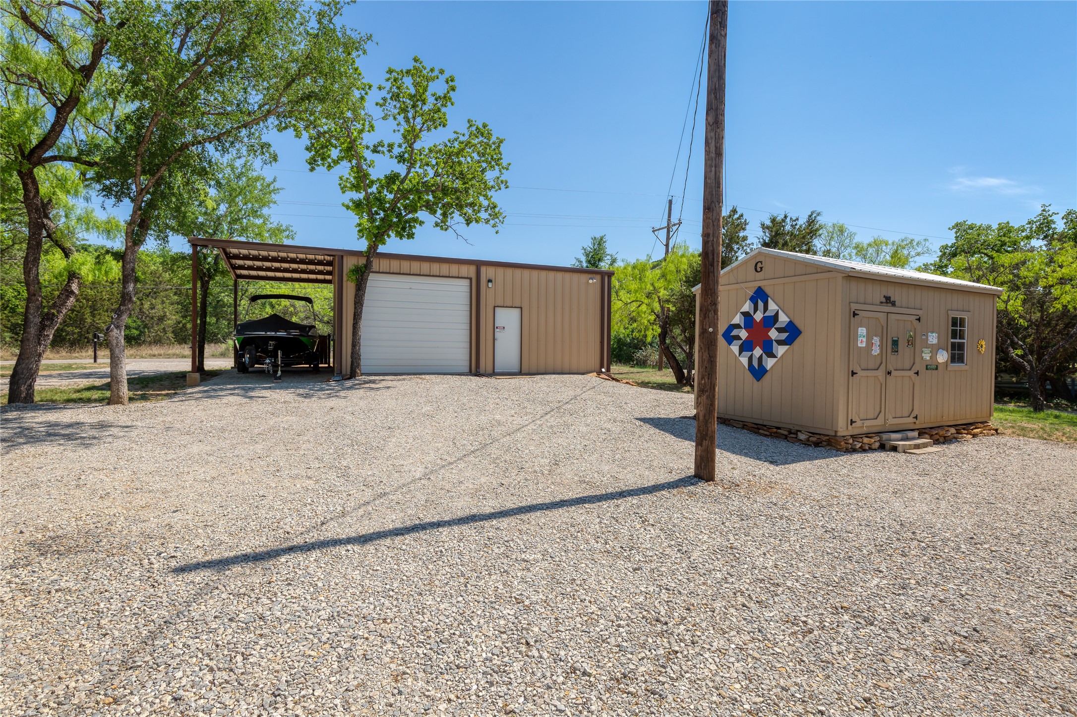 1780 S Lakeview Drive