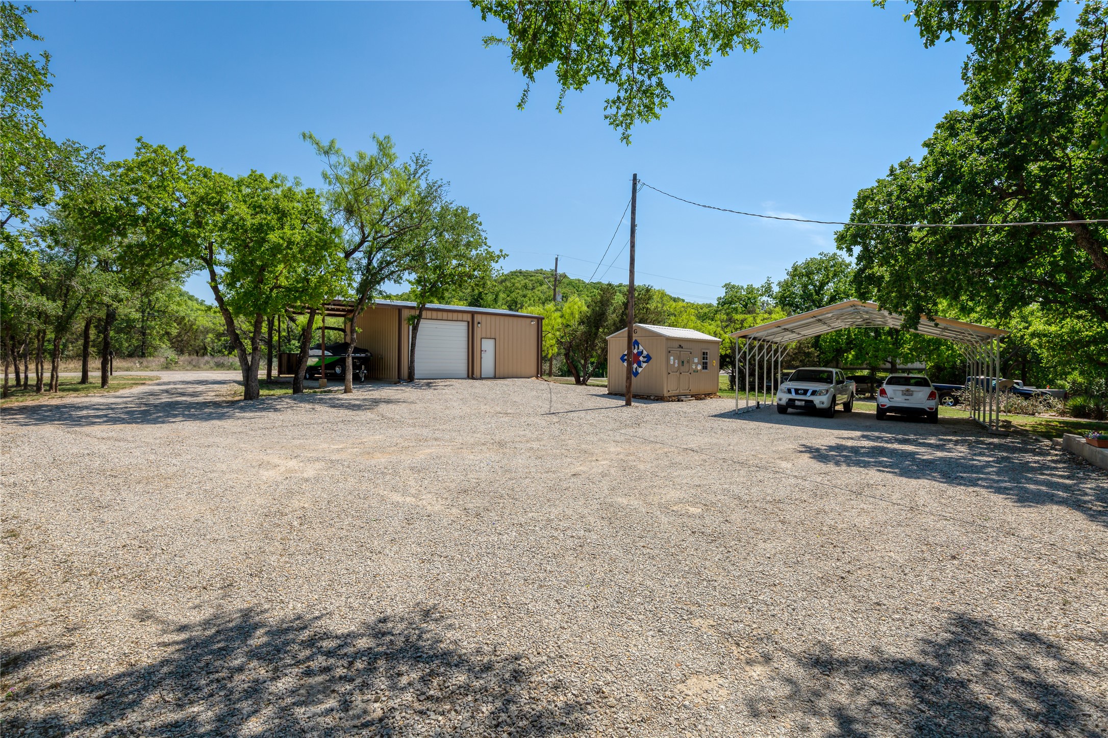1780 S Lakeview Drive