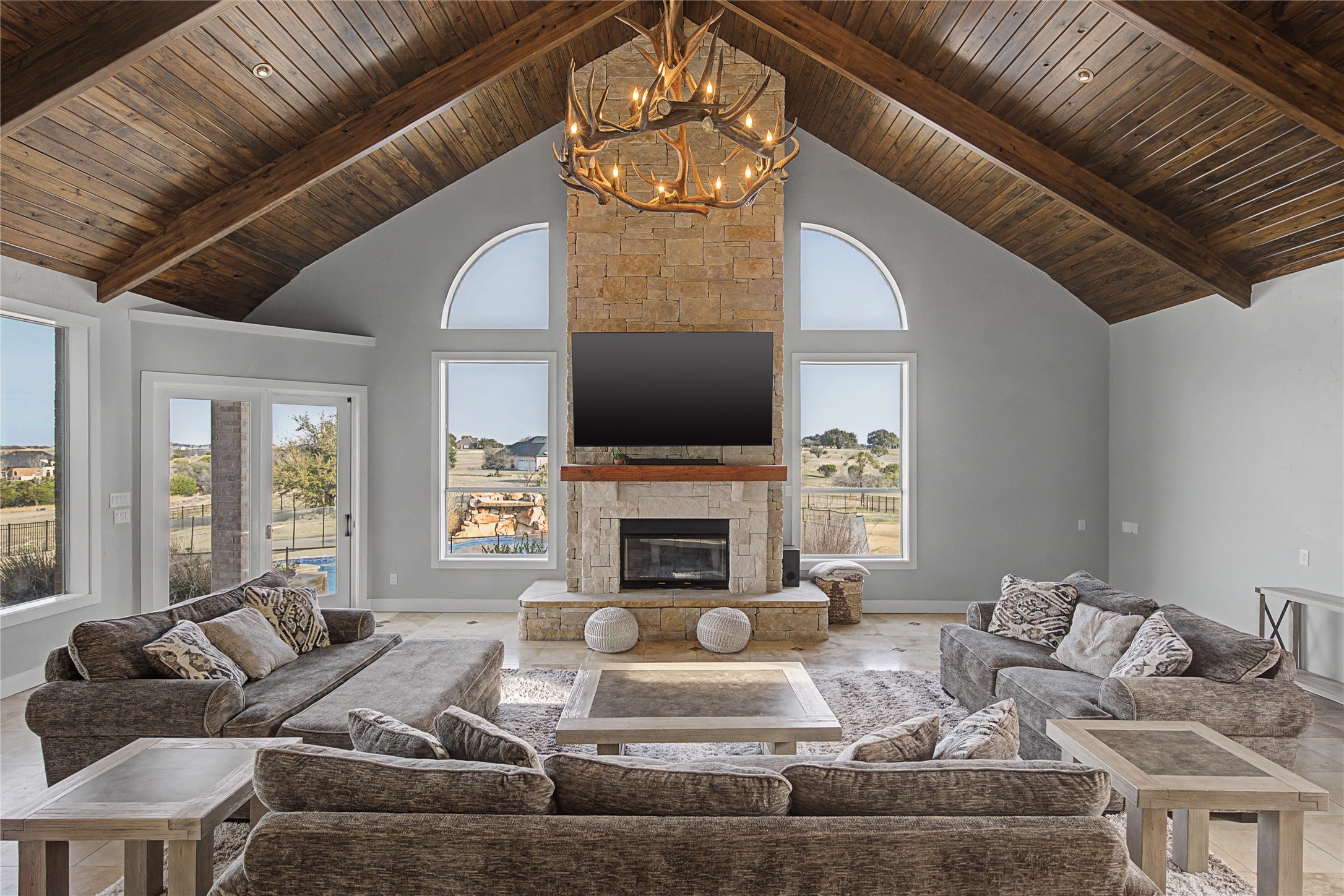 113 Club House Drive