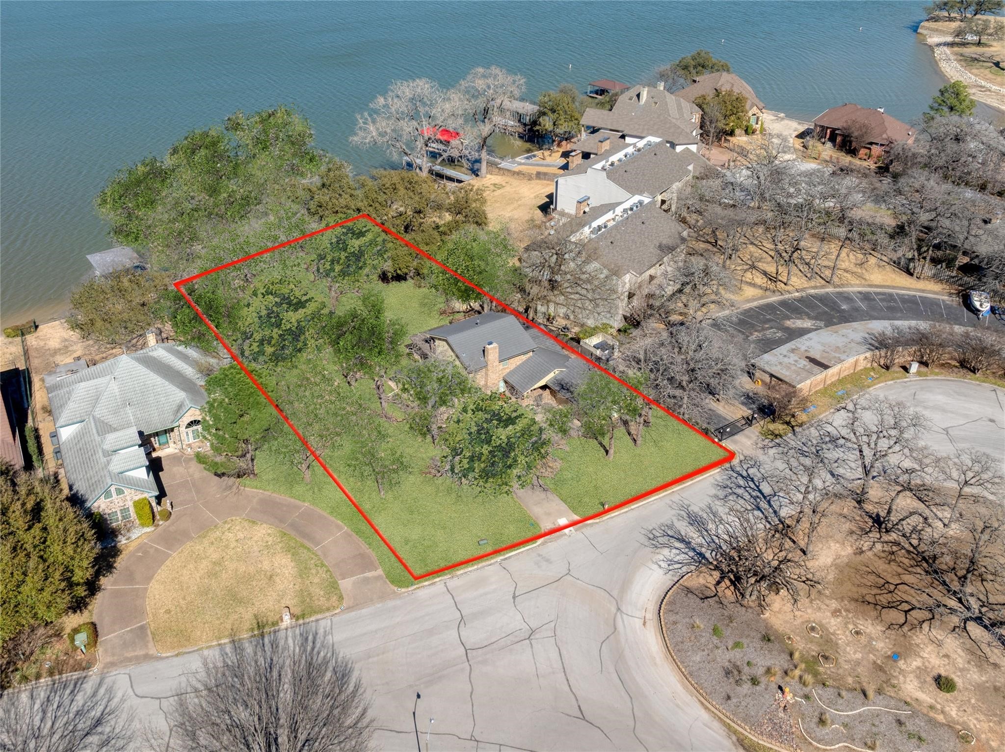 400 Driftwood Court