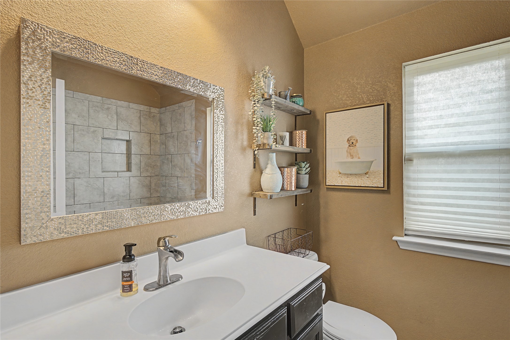 138 Post Oak Way