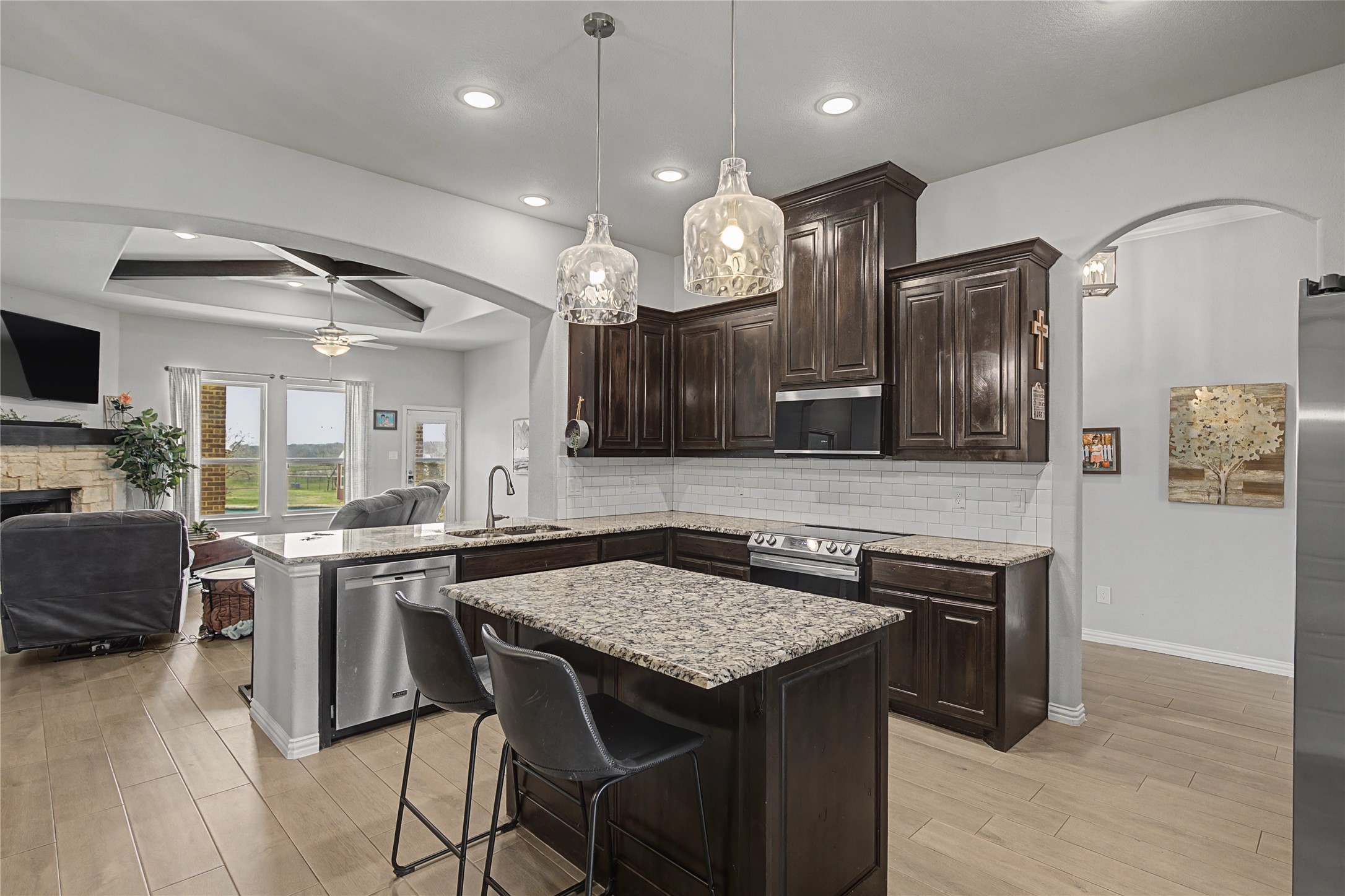 138 Post Oak Way