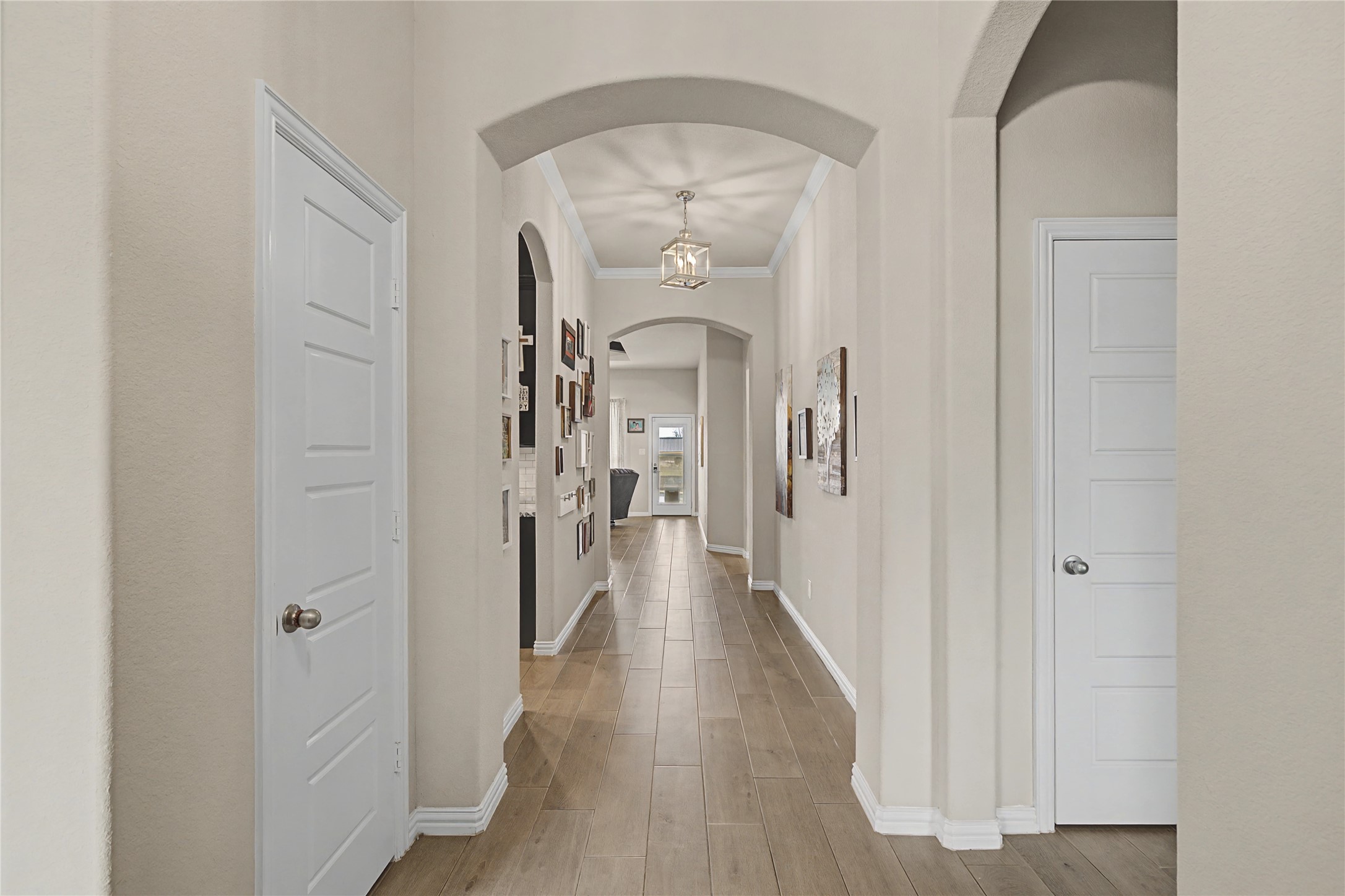 138 Post Oak Way