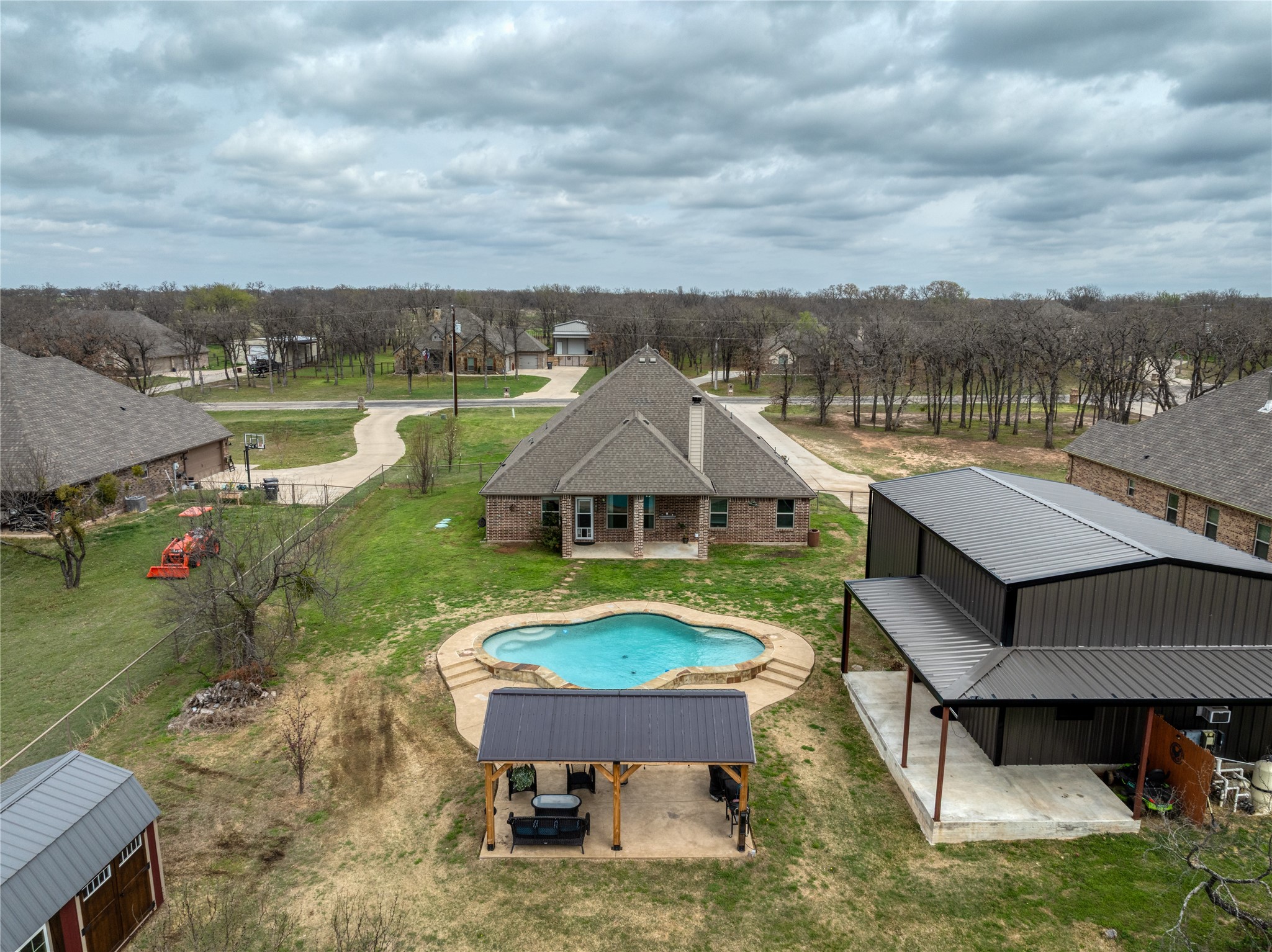 138 Post Oak Way