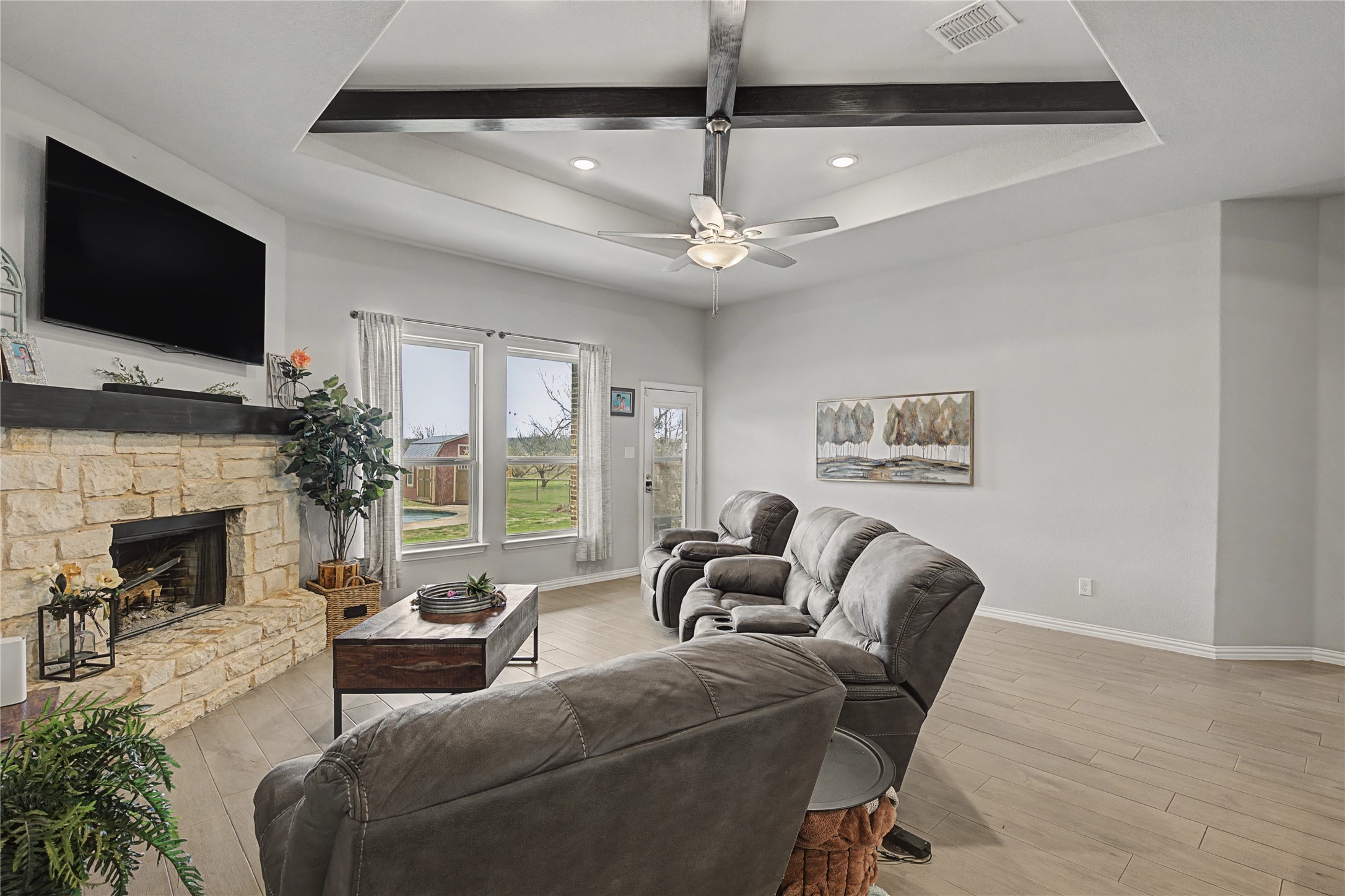 138 Post Oak Way