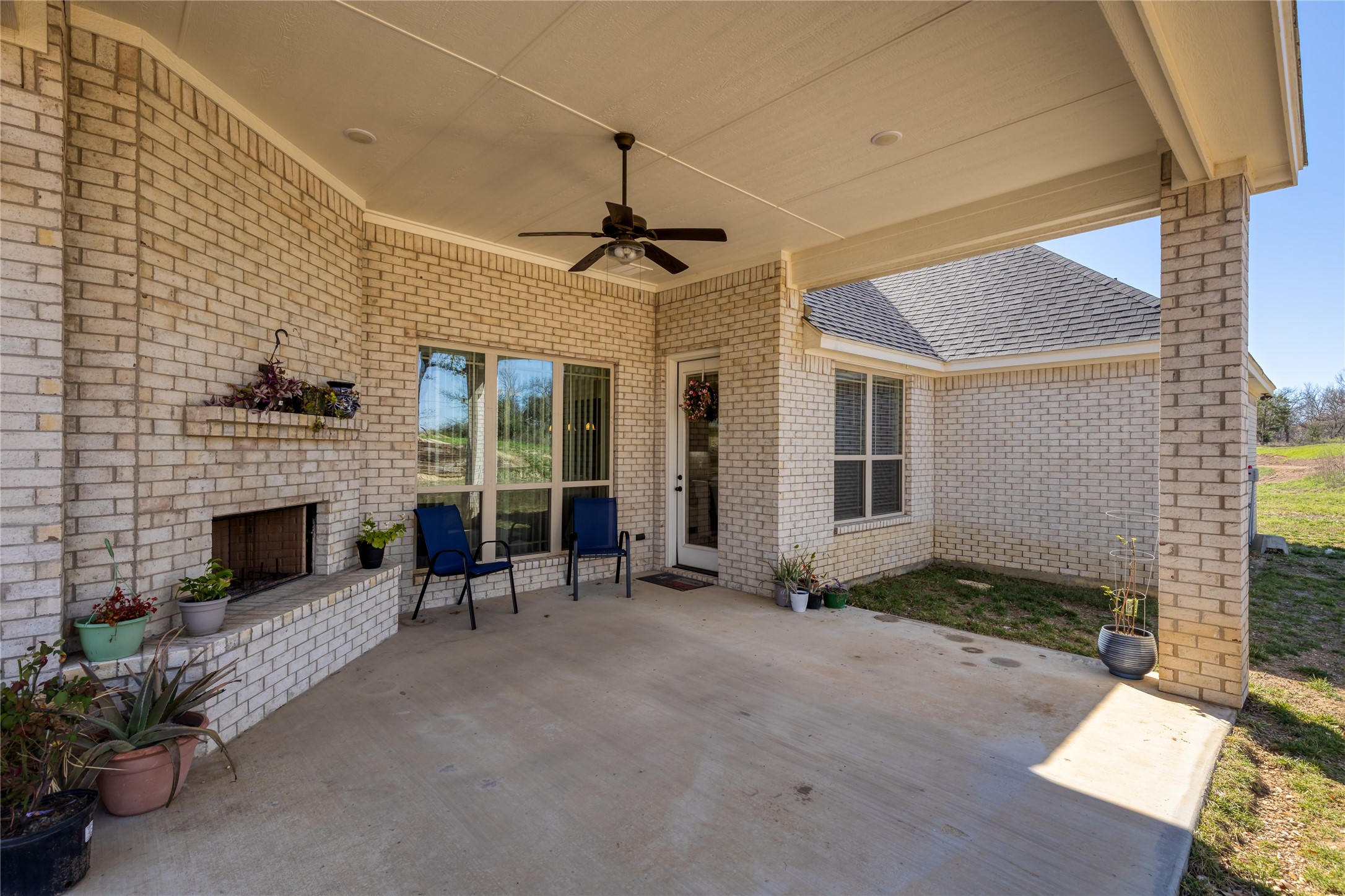 1041 Tex Lane