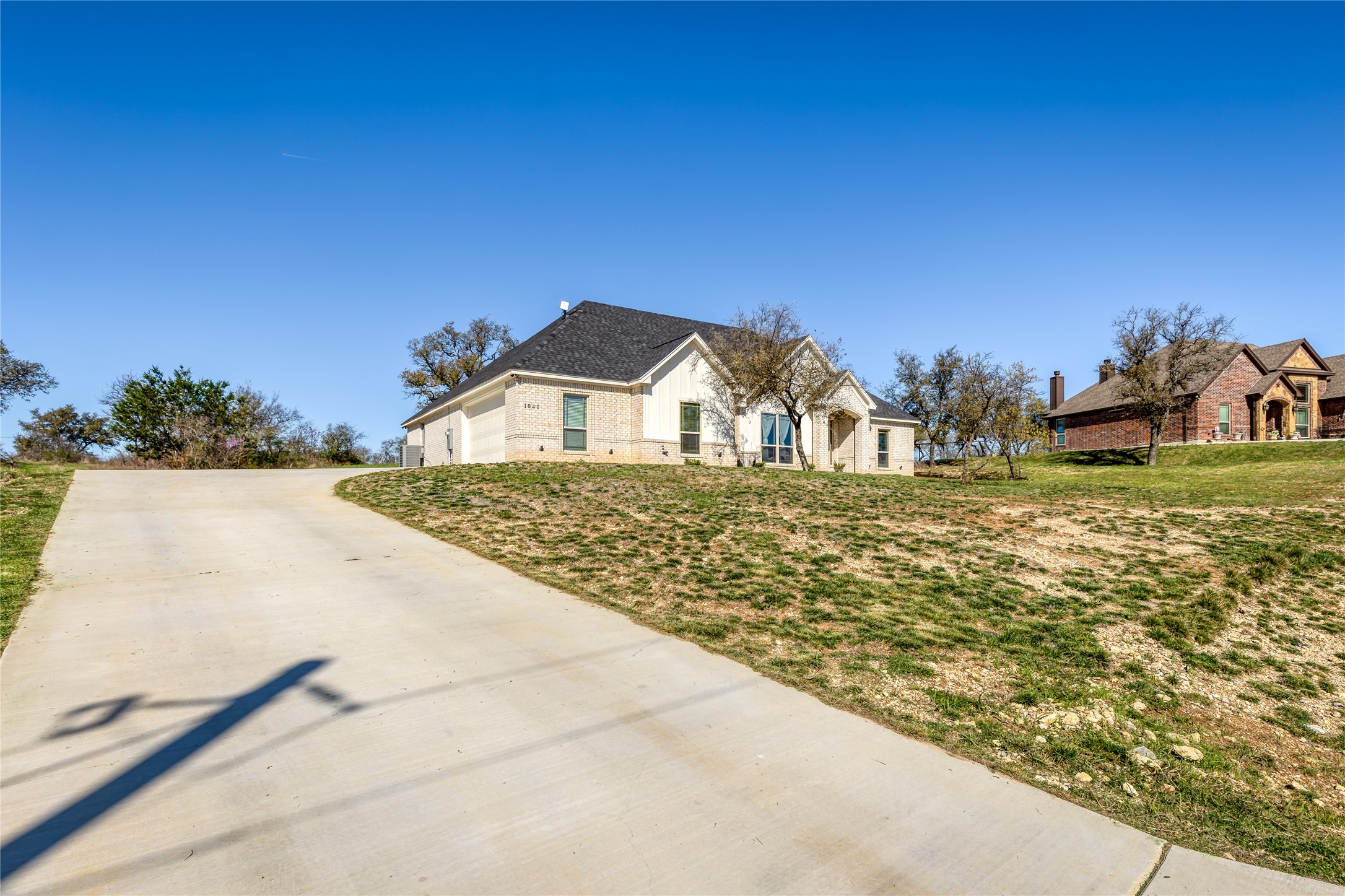 1041 Tex Lane