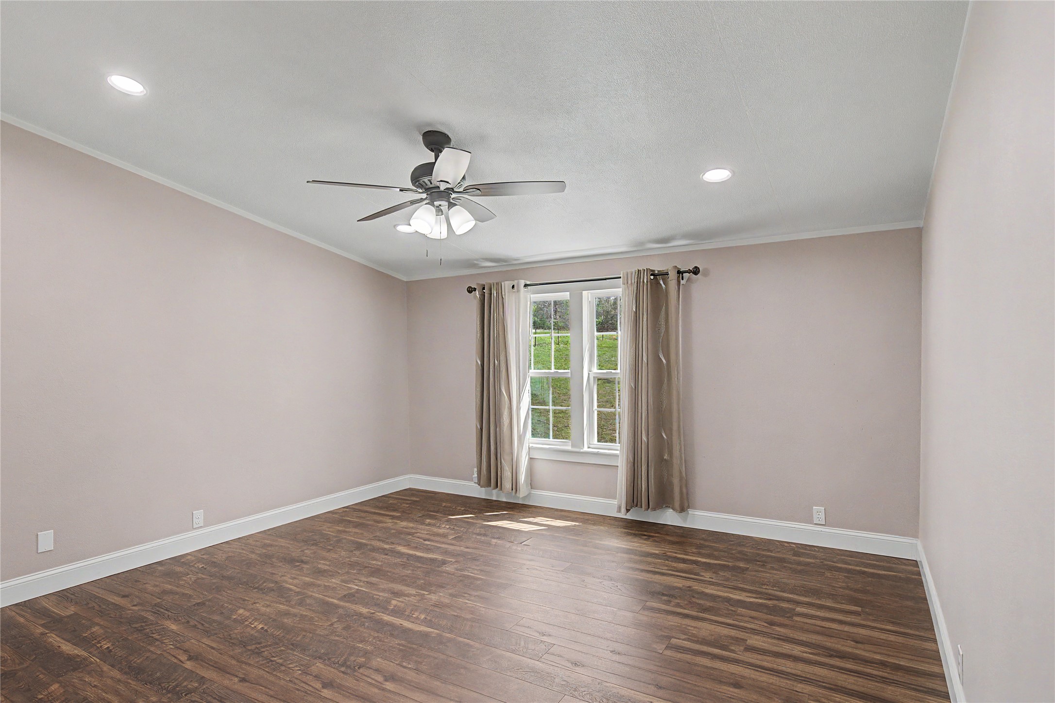 1701 Central Road