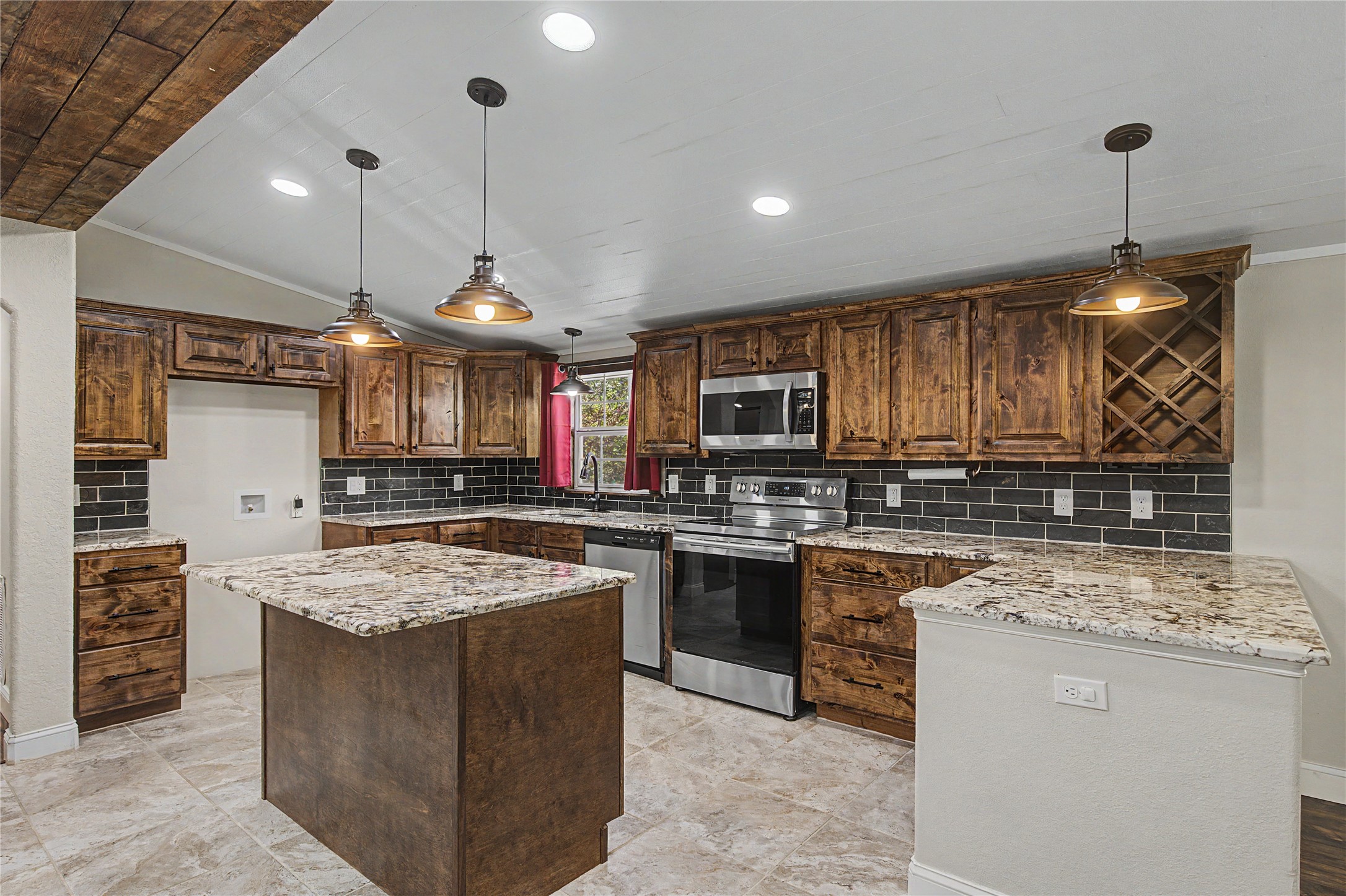 1701 Central Road