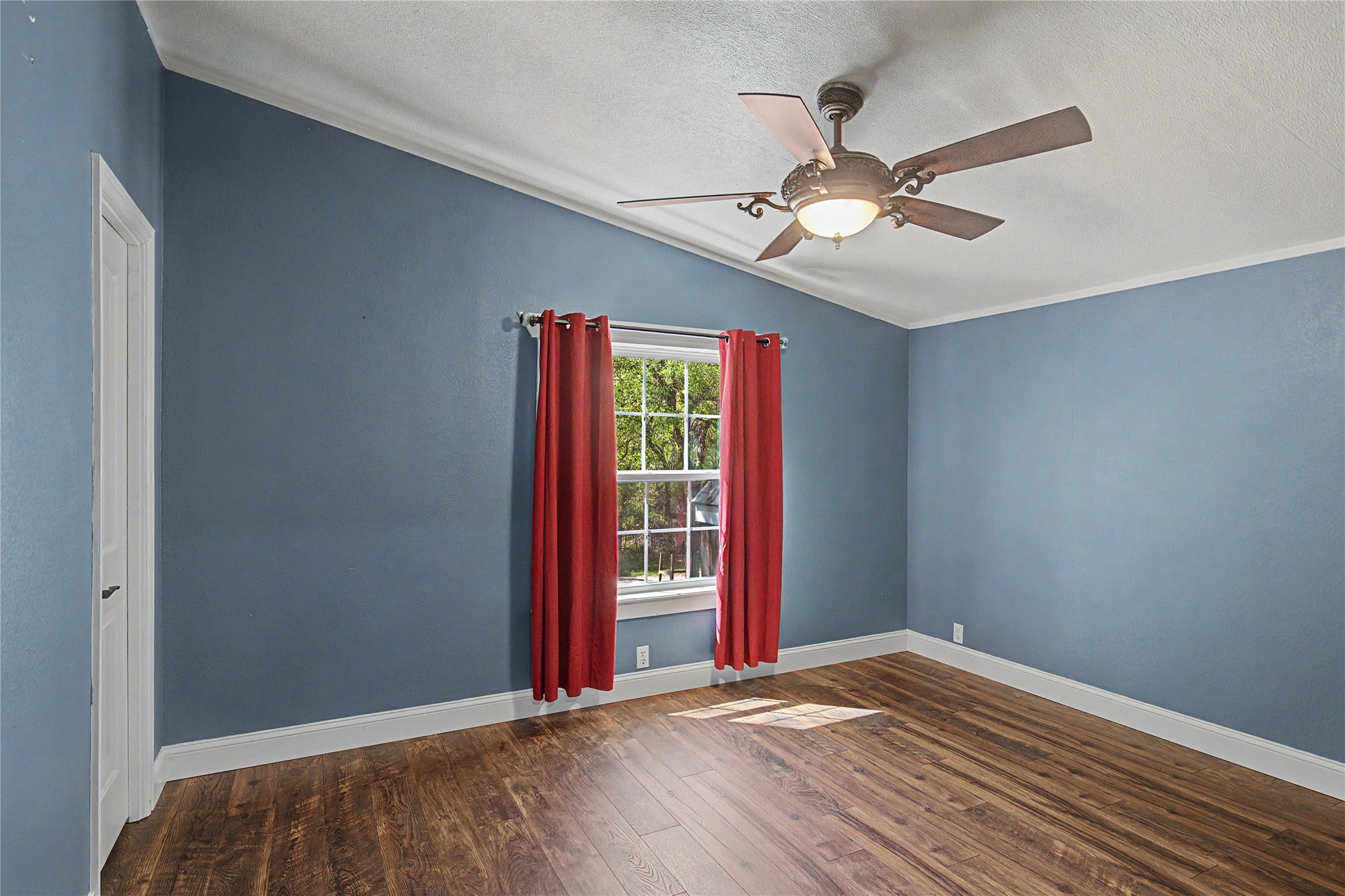 1701 Central Road