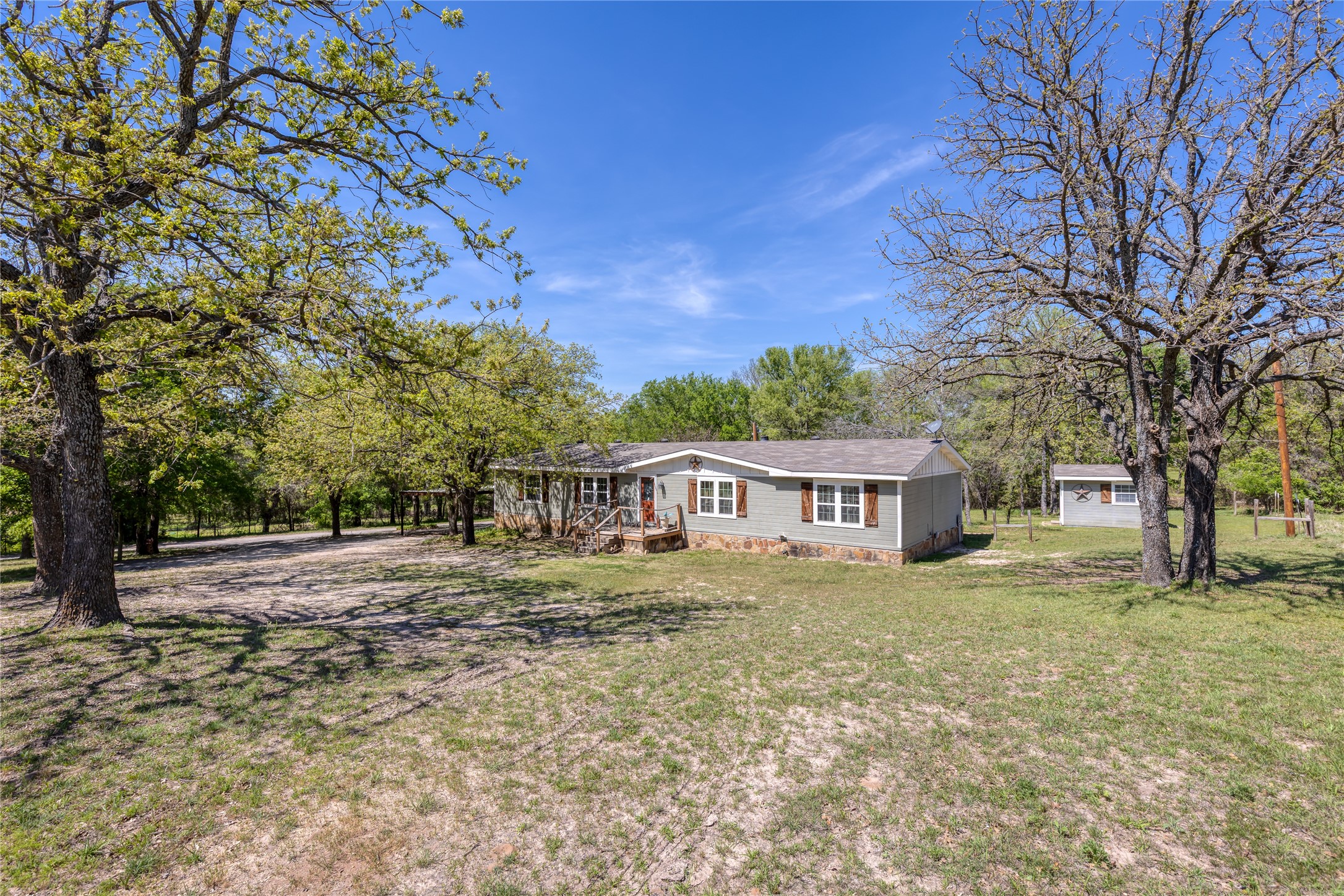 1701 Central Road