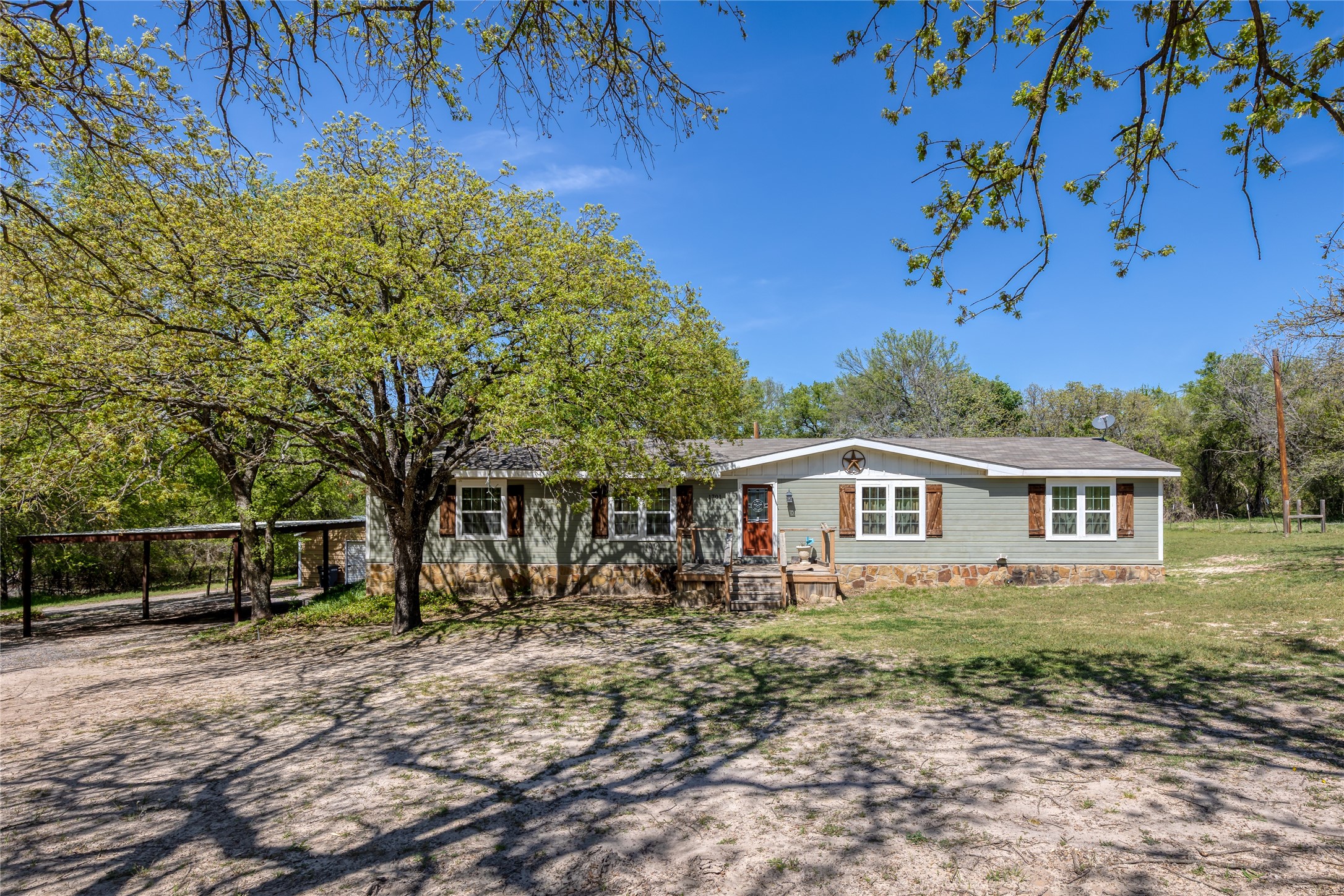 1701 Central Road