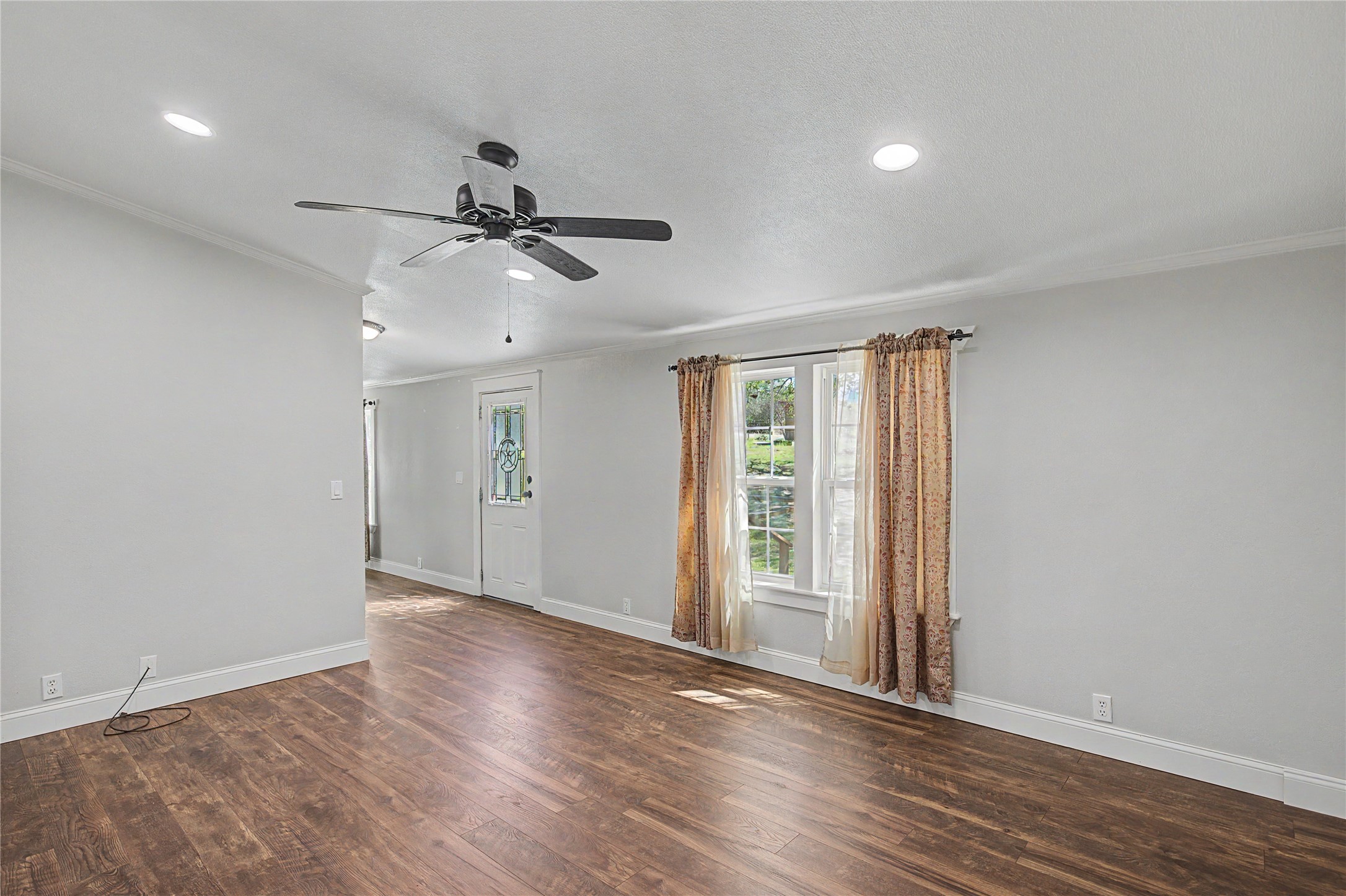 1701 Central Road