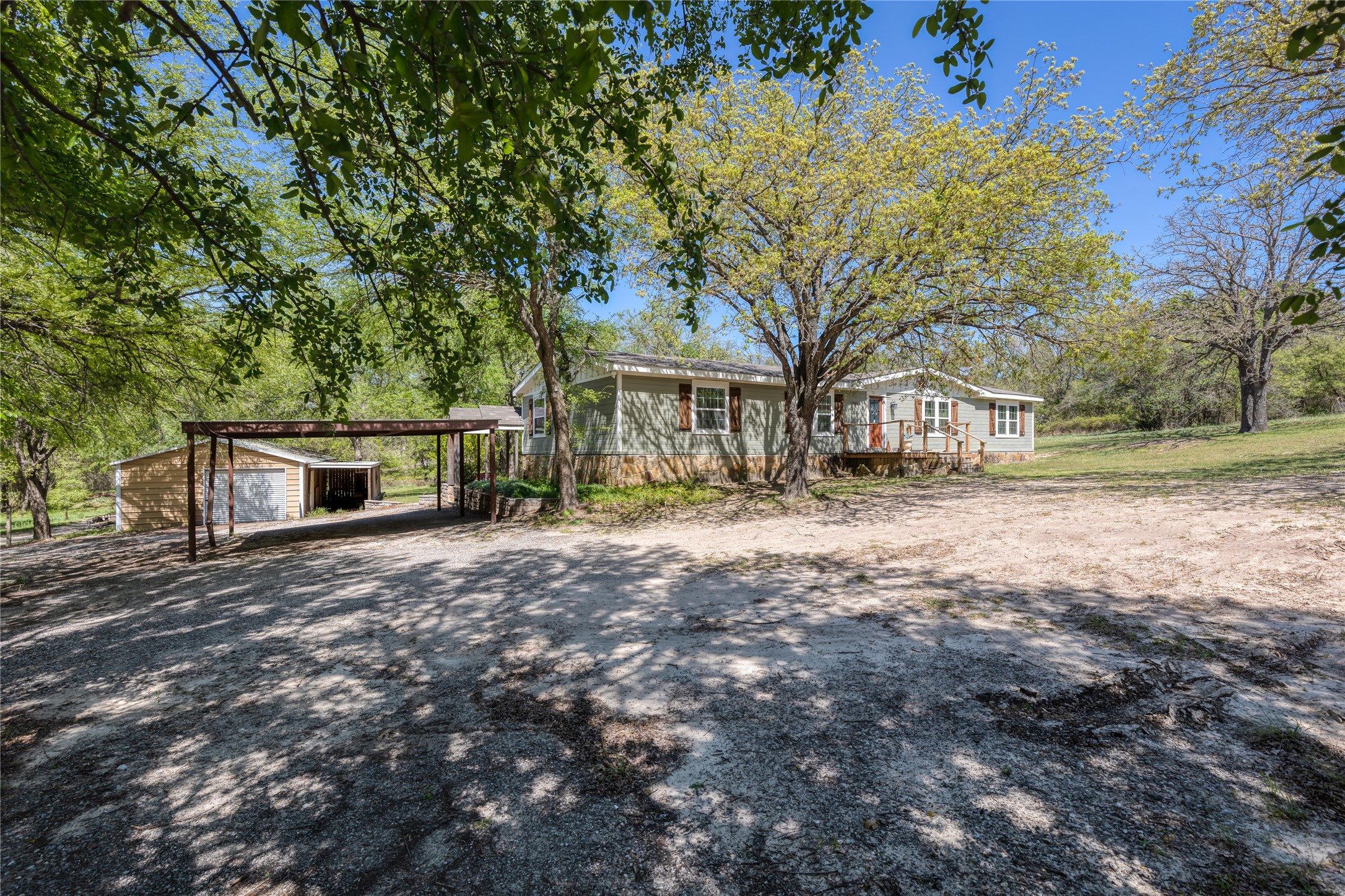 1701 Central Road