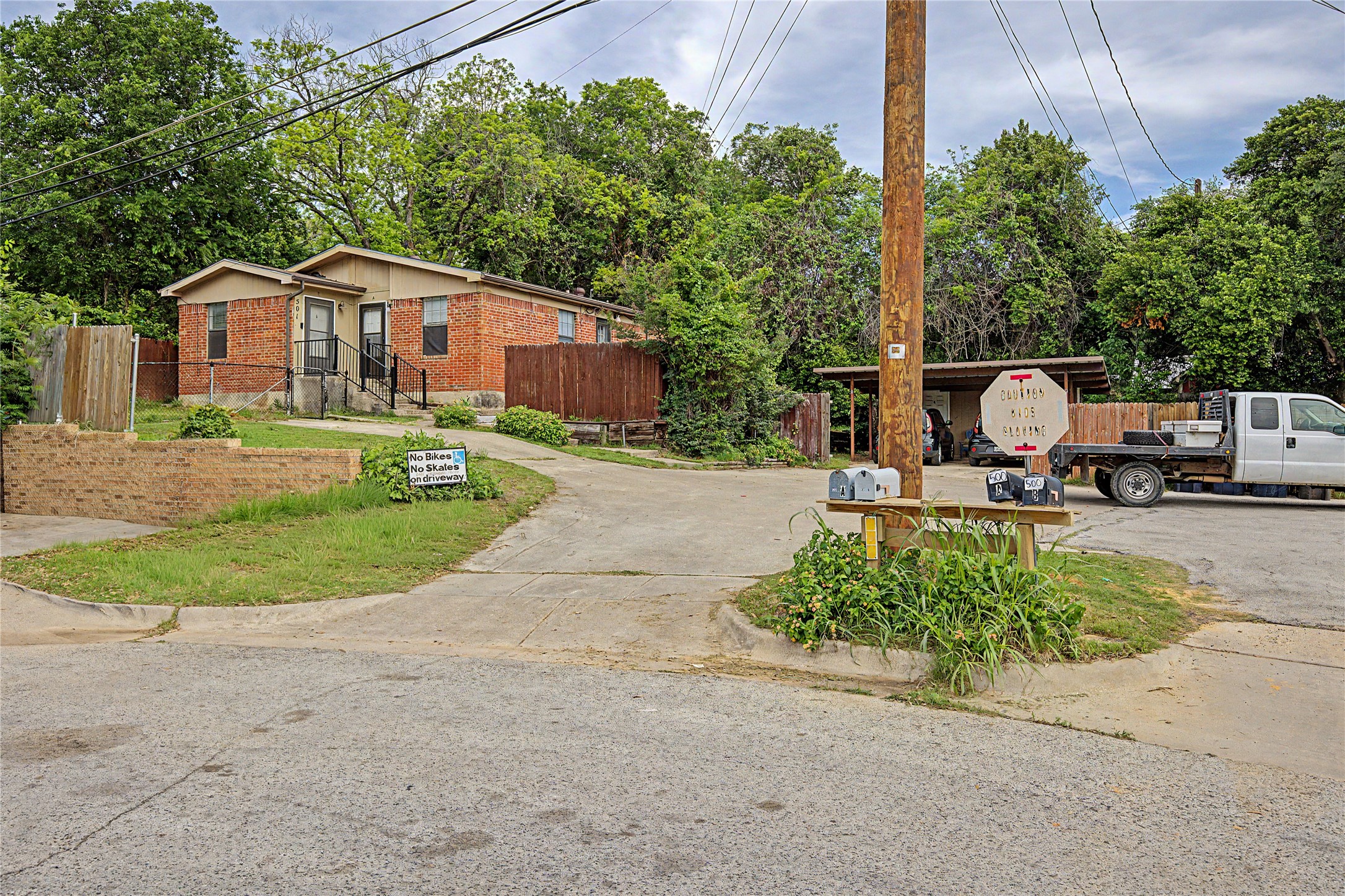 501 Byron Street
