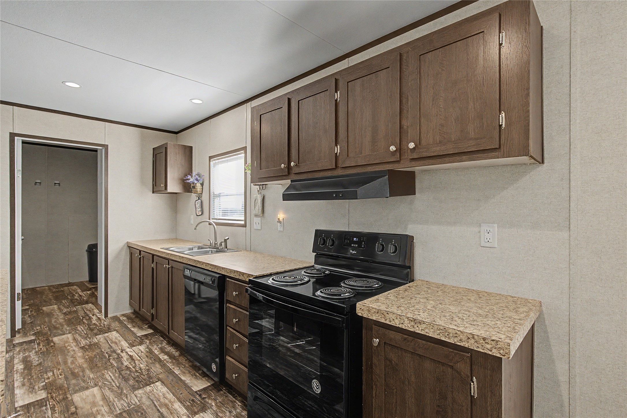 177 New Highland Road