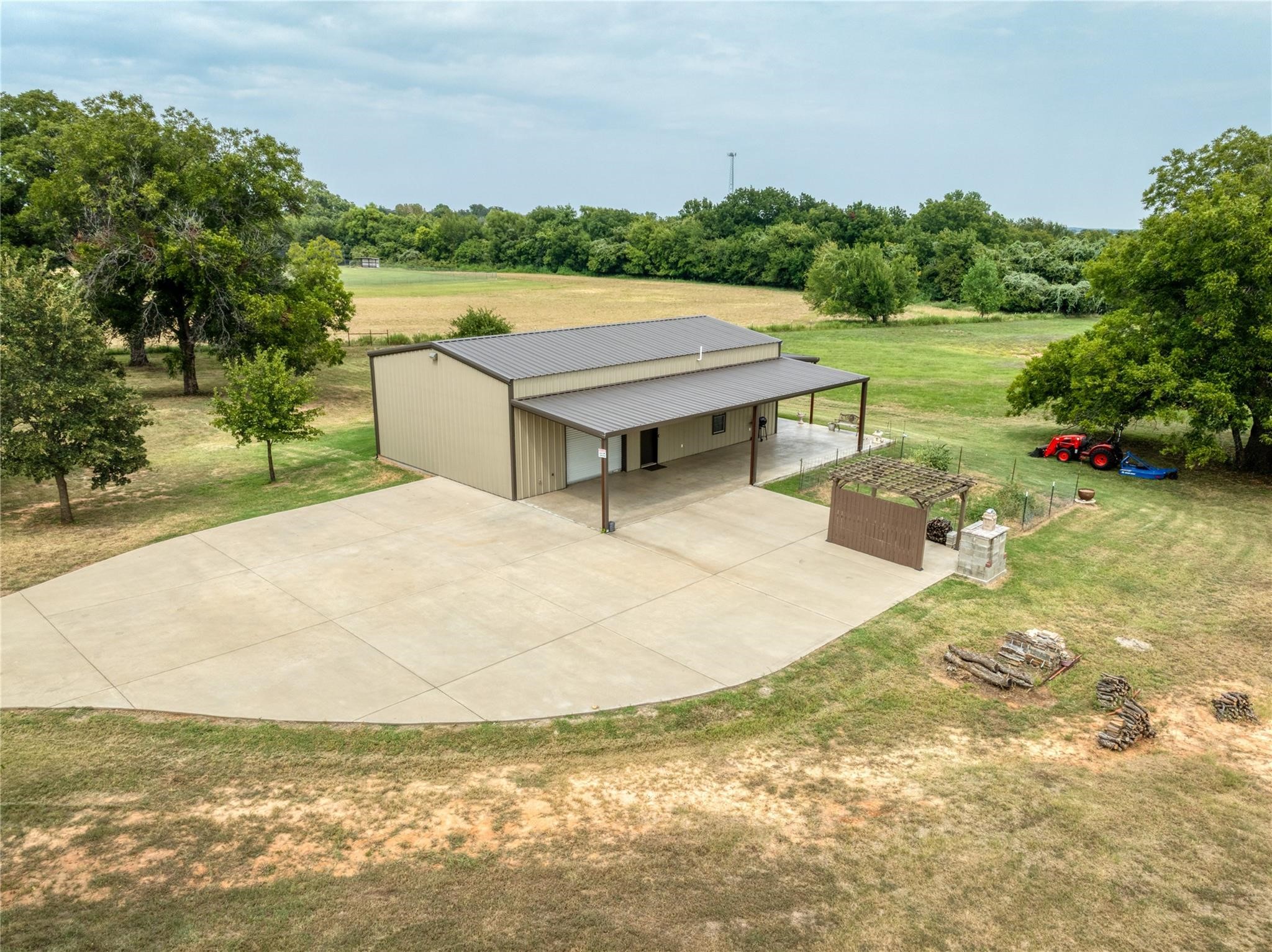 210 Spring Branch Trail N