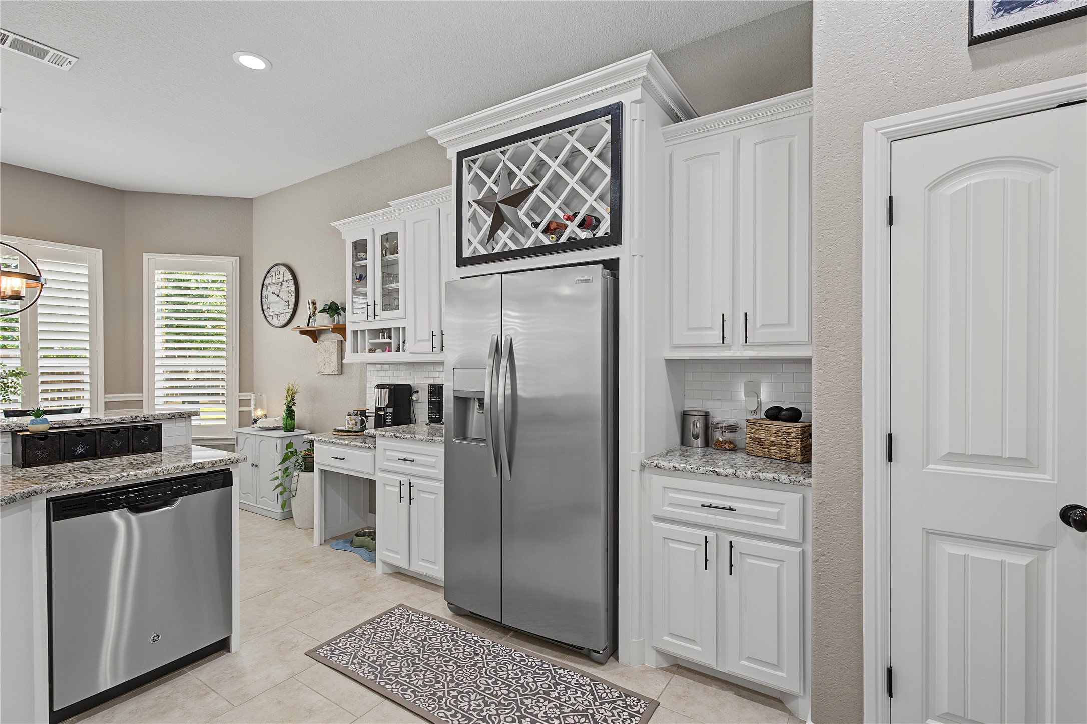 2821 Willow Ridge Circle