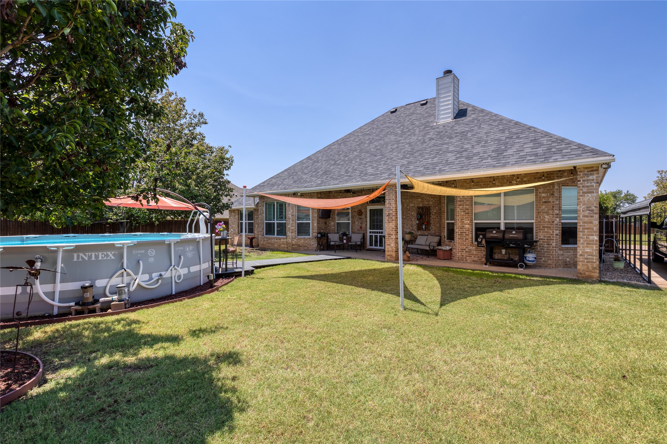 2821 Willow Ridge Circle