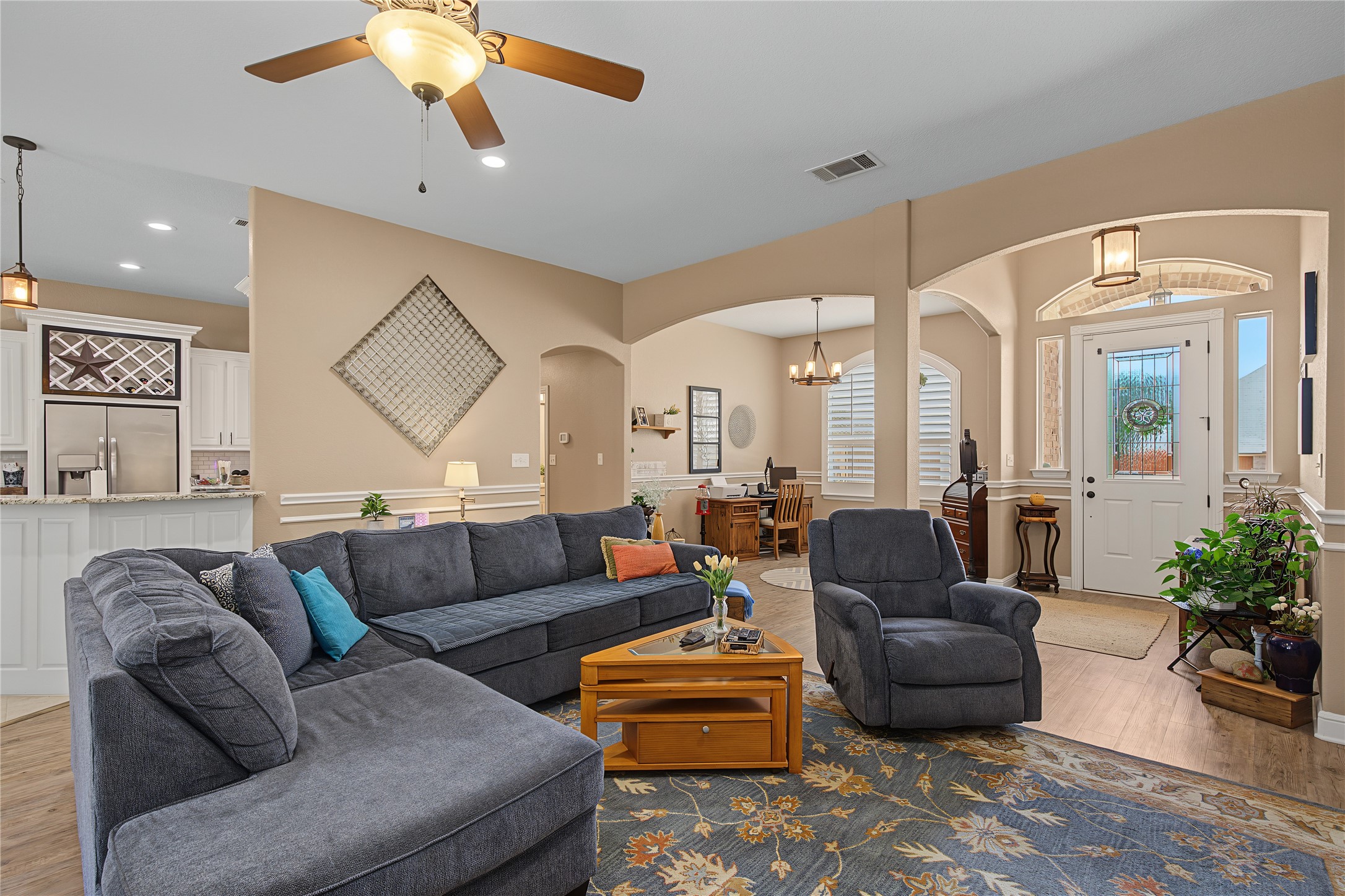 2821 Willow Ridge Circle