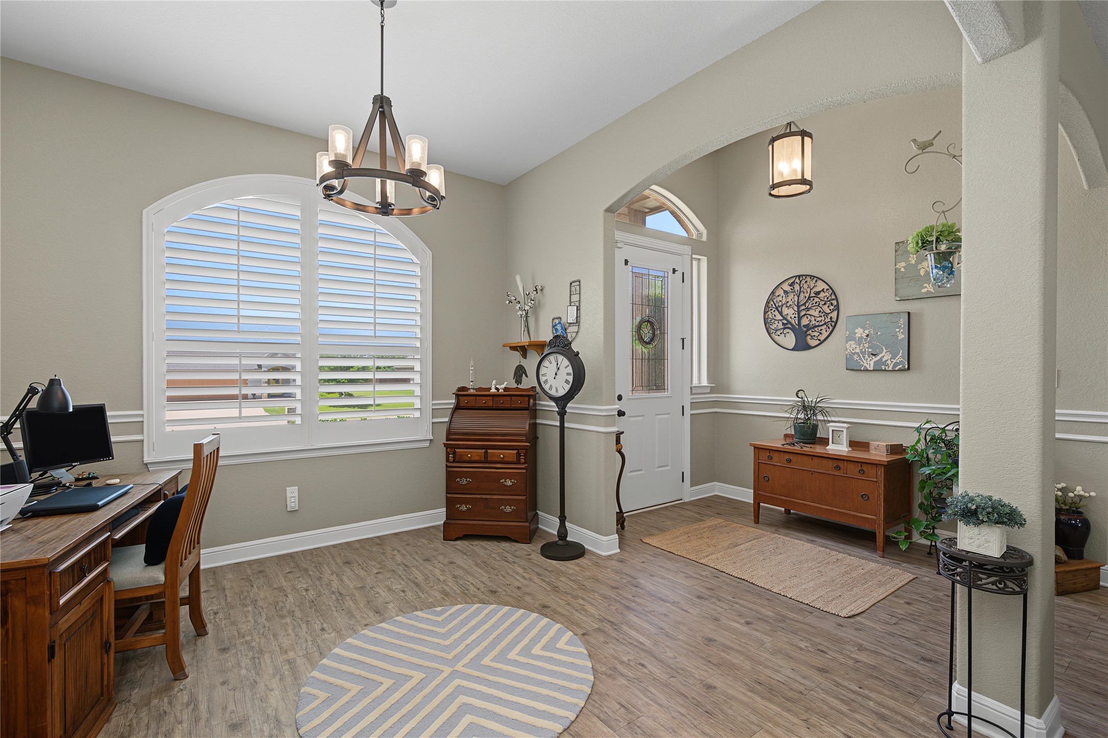 2821 Willow Ridge Circle