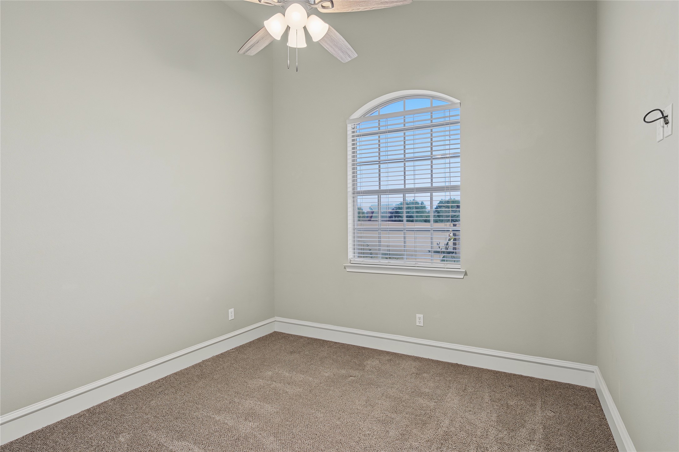 124 Carnes Court