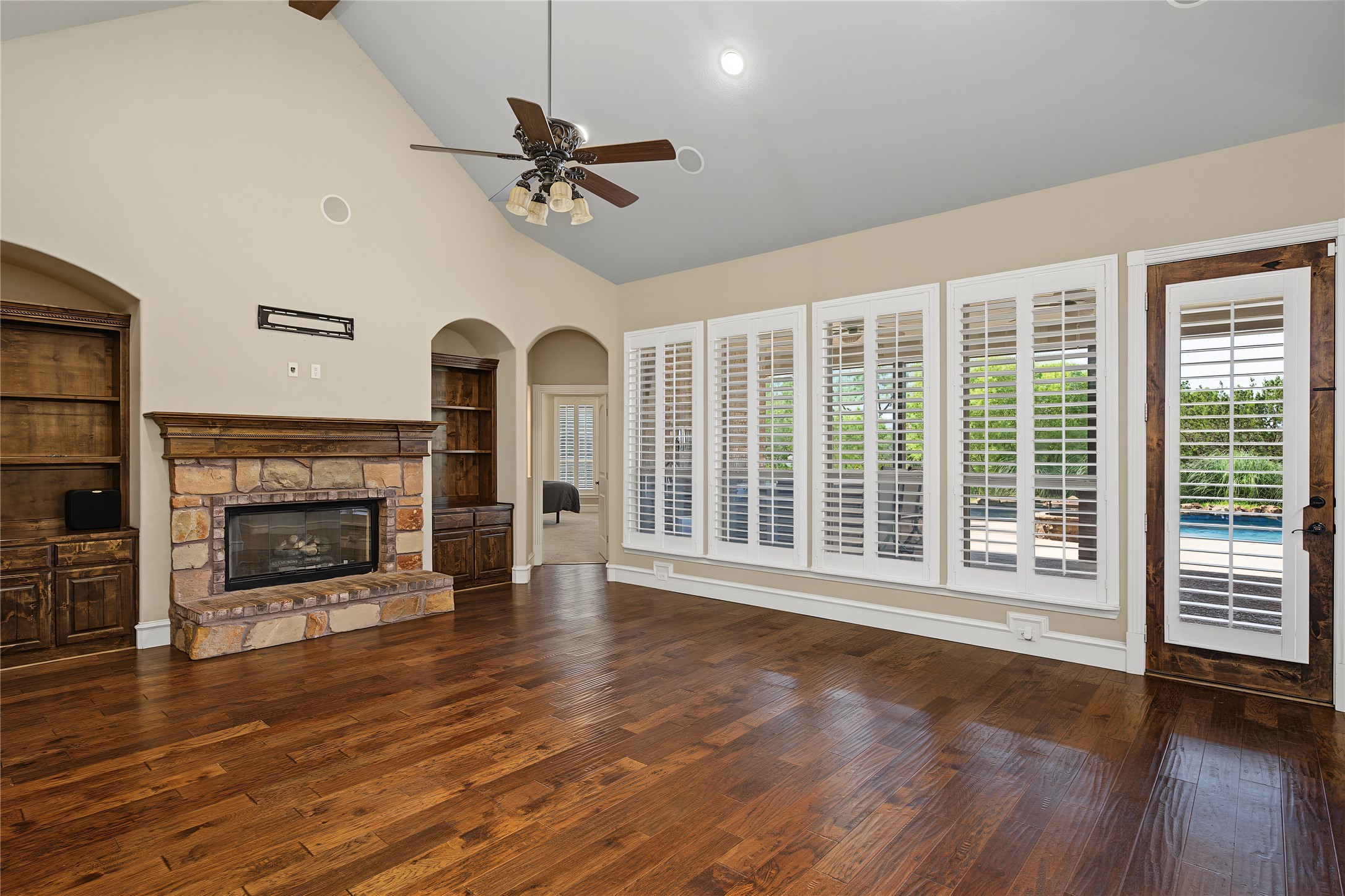 124 Carnes Court