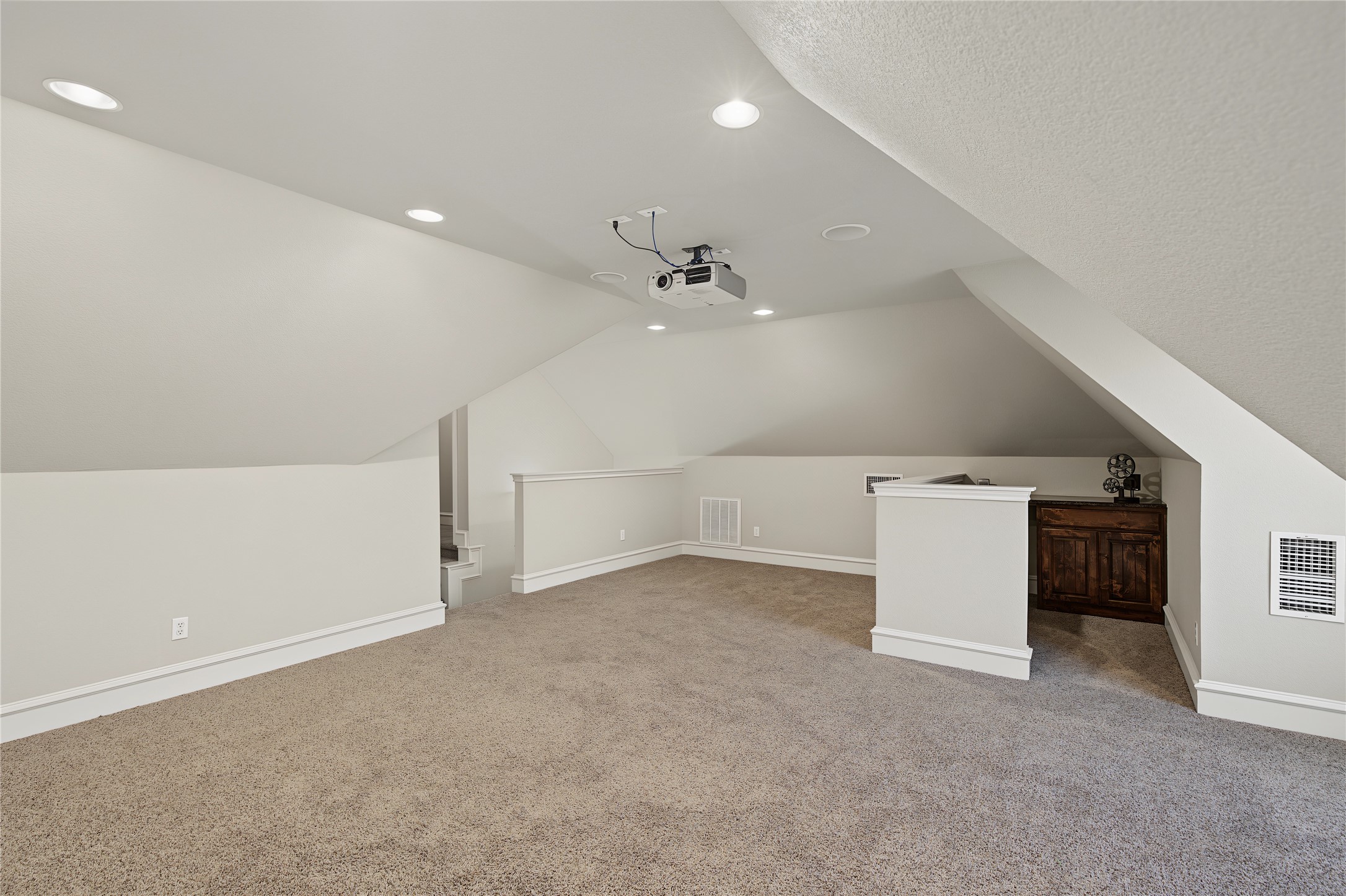 124 Carnes Court