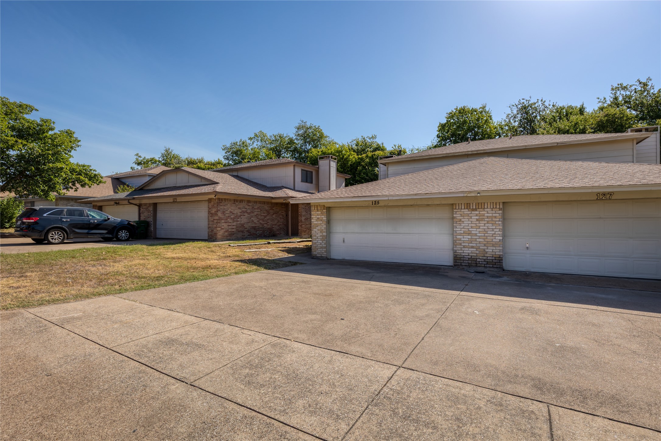 125 Allencrest Drive