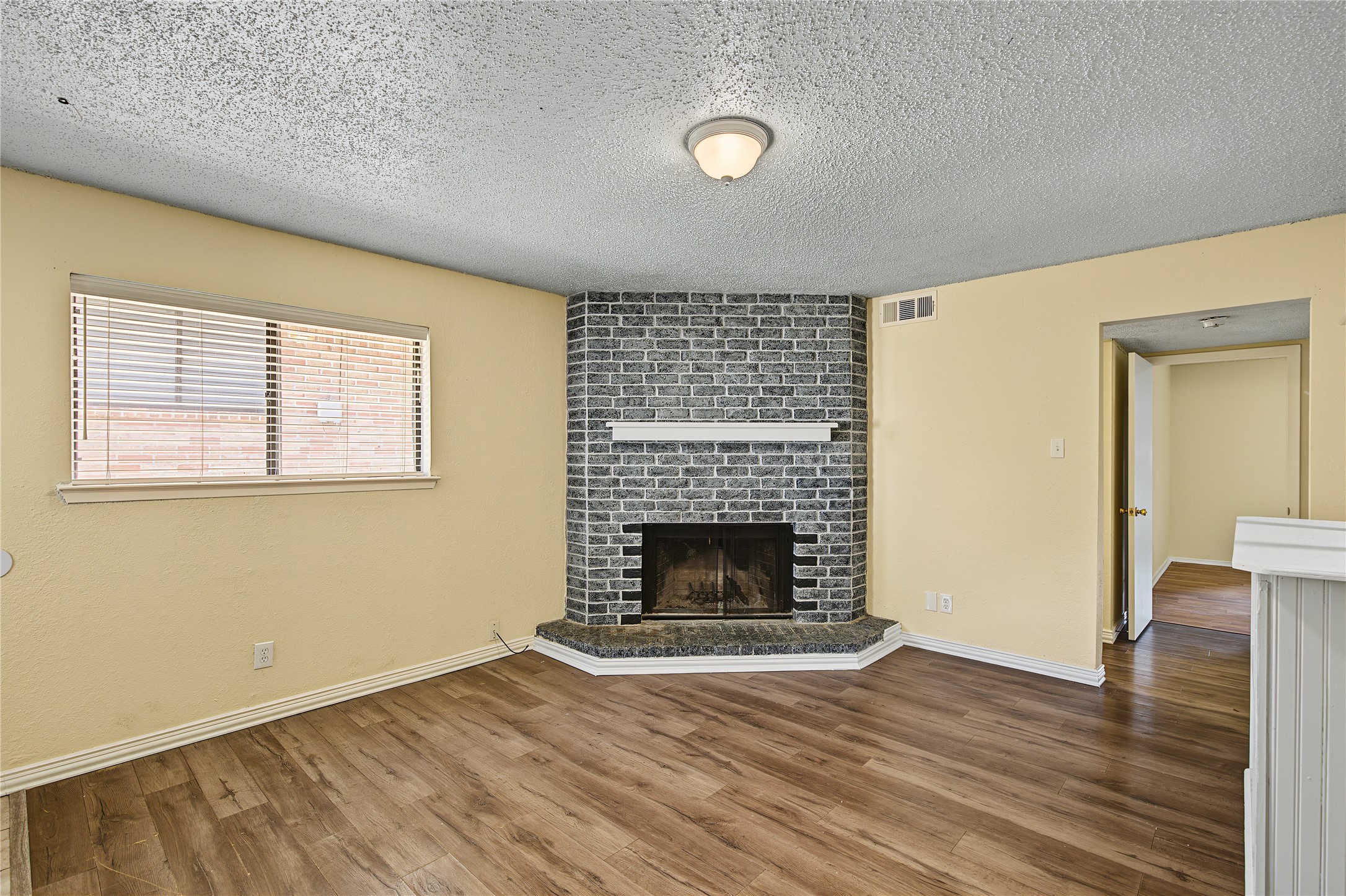 125 Allencrest Drive