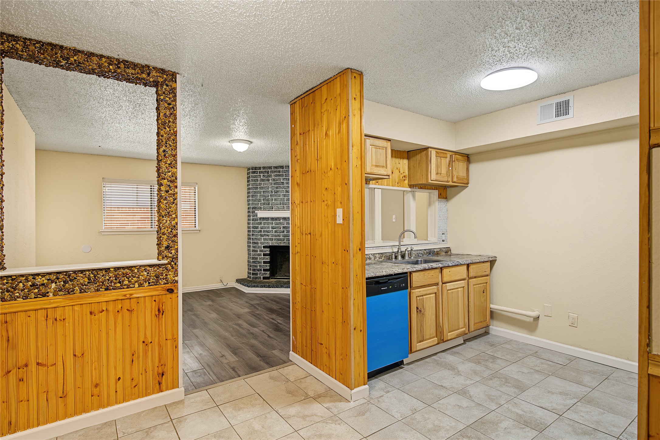 125 Allencrest Drive
