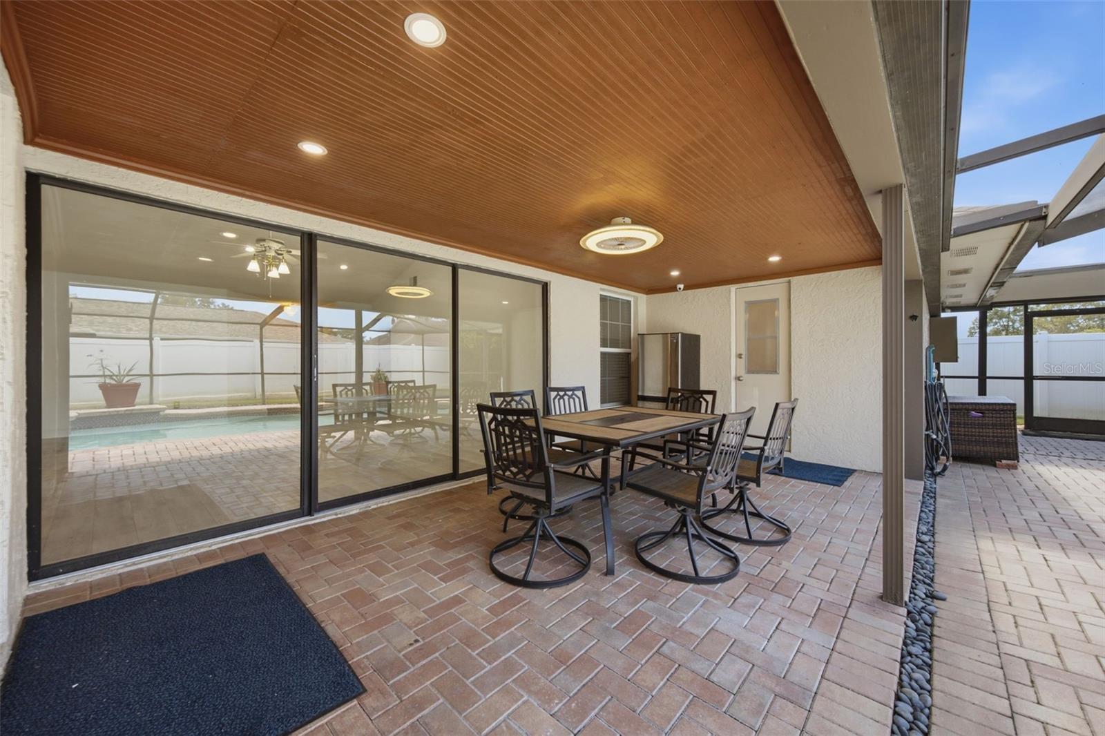5113 PENNSBURY DR
