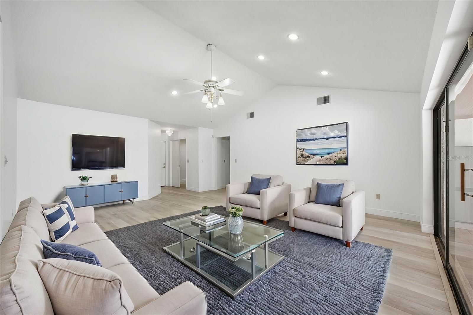 5113 PENNSBURY DR