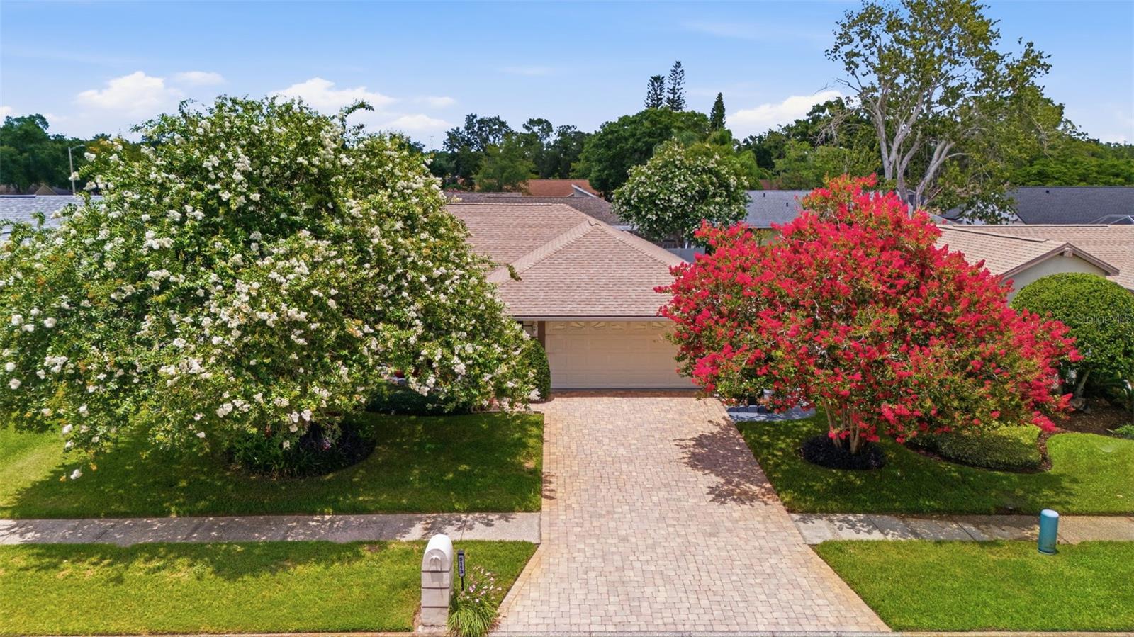 5113 PENNSBURY DR