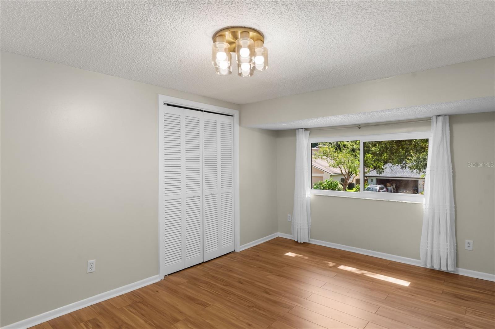 10904 AUTUMN OAK PL