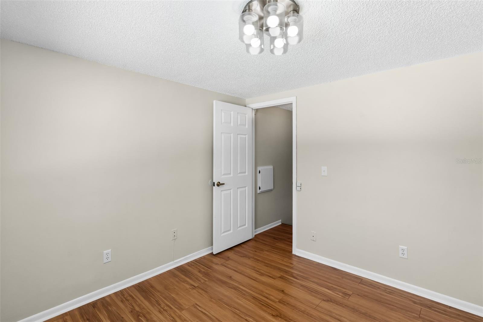 10904 AUTUMN OAK PL
